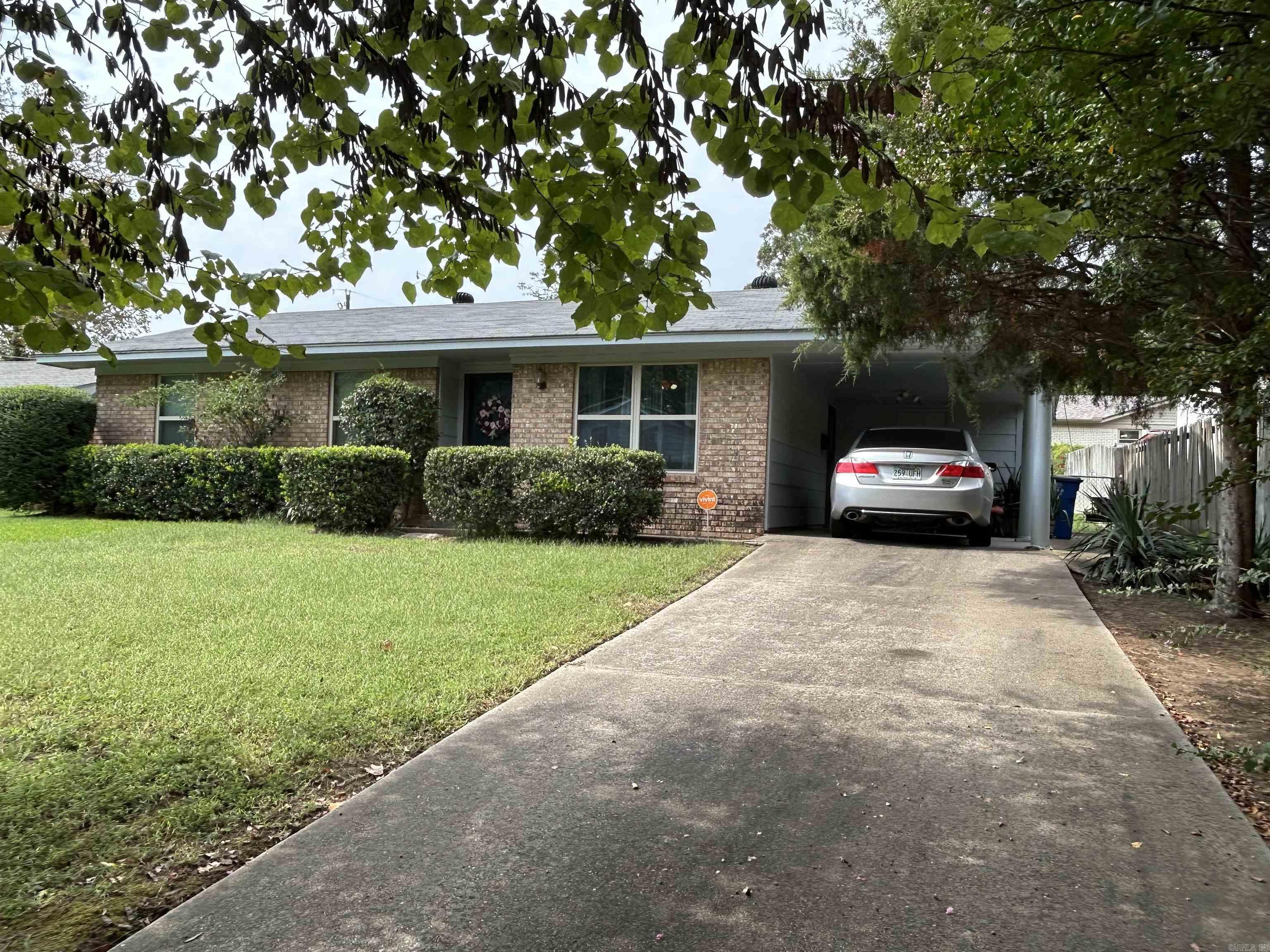 GREEN HILLS - Residential