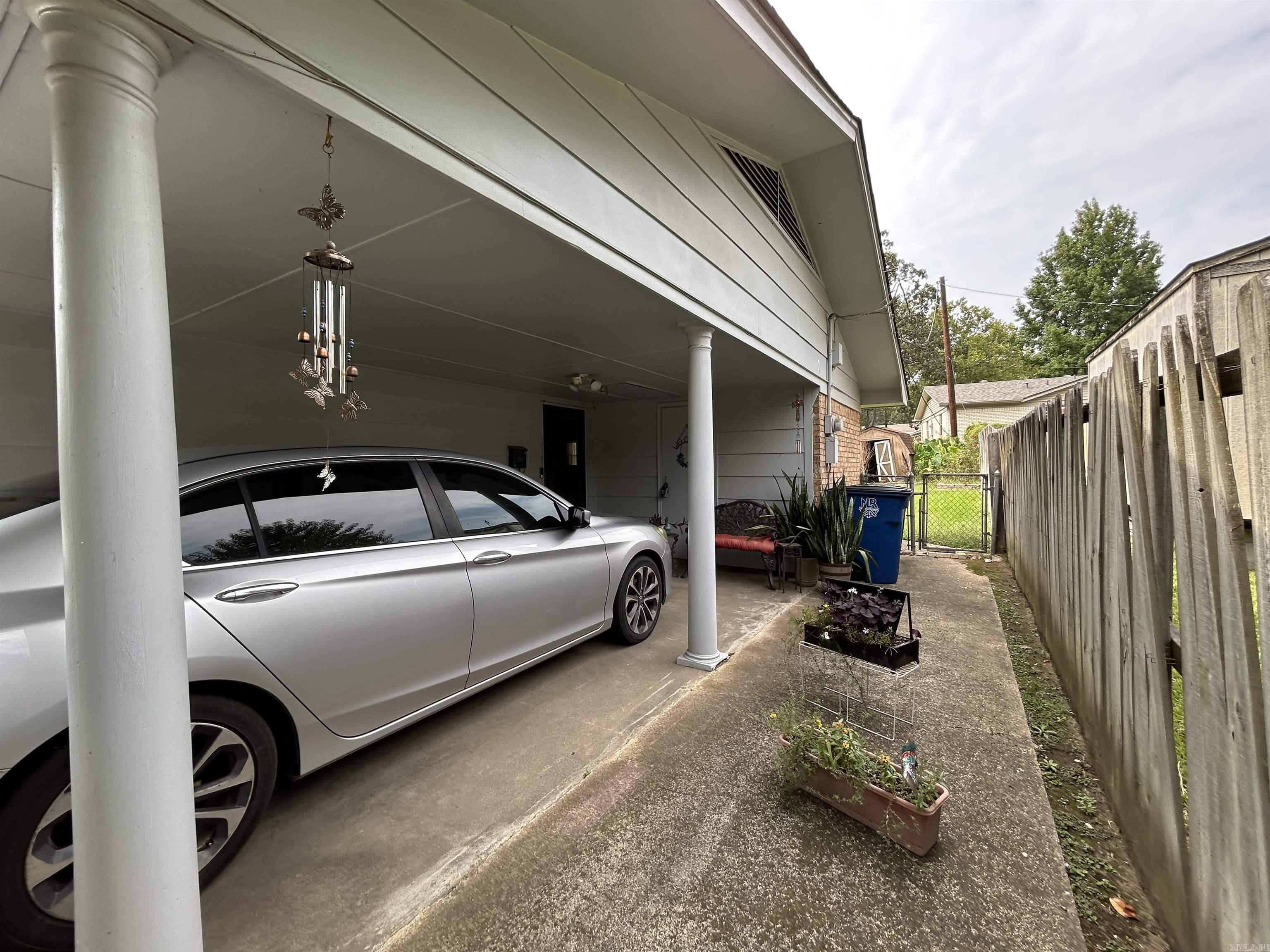 GREEN HILLS - Residential