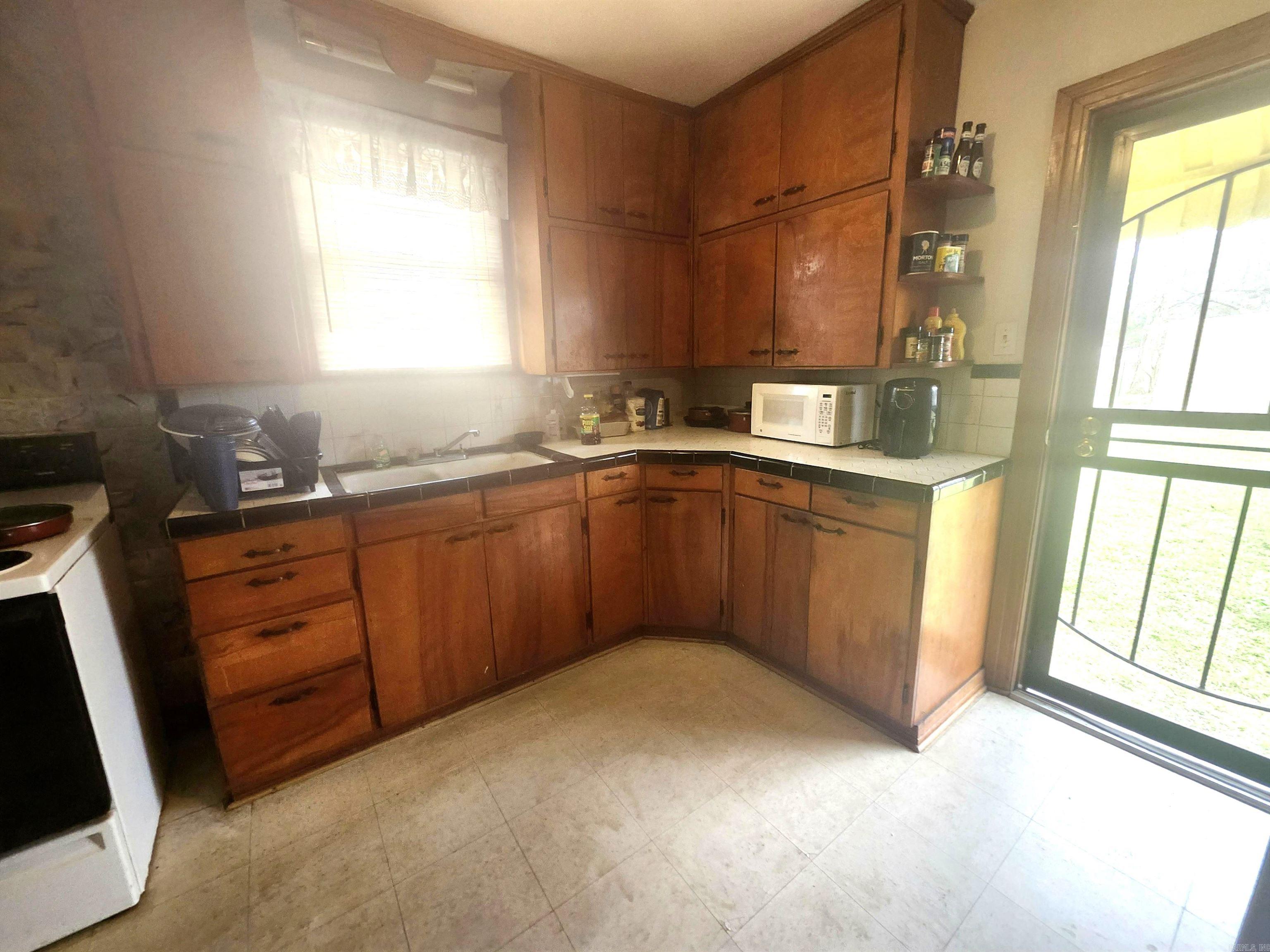 Spanish Grant #2 - Residential