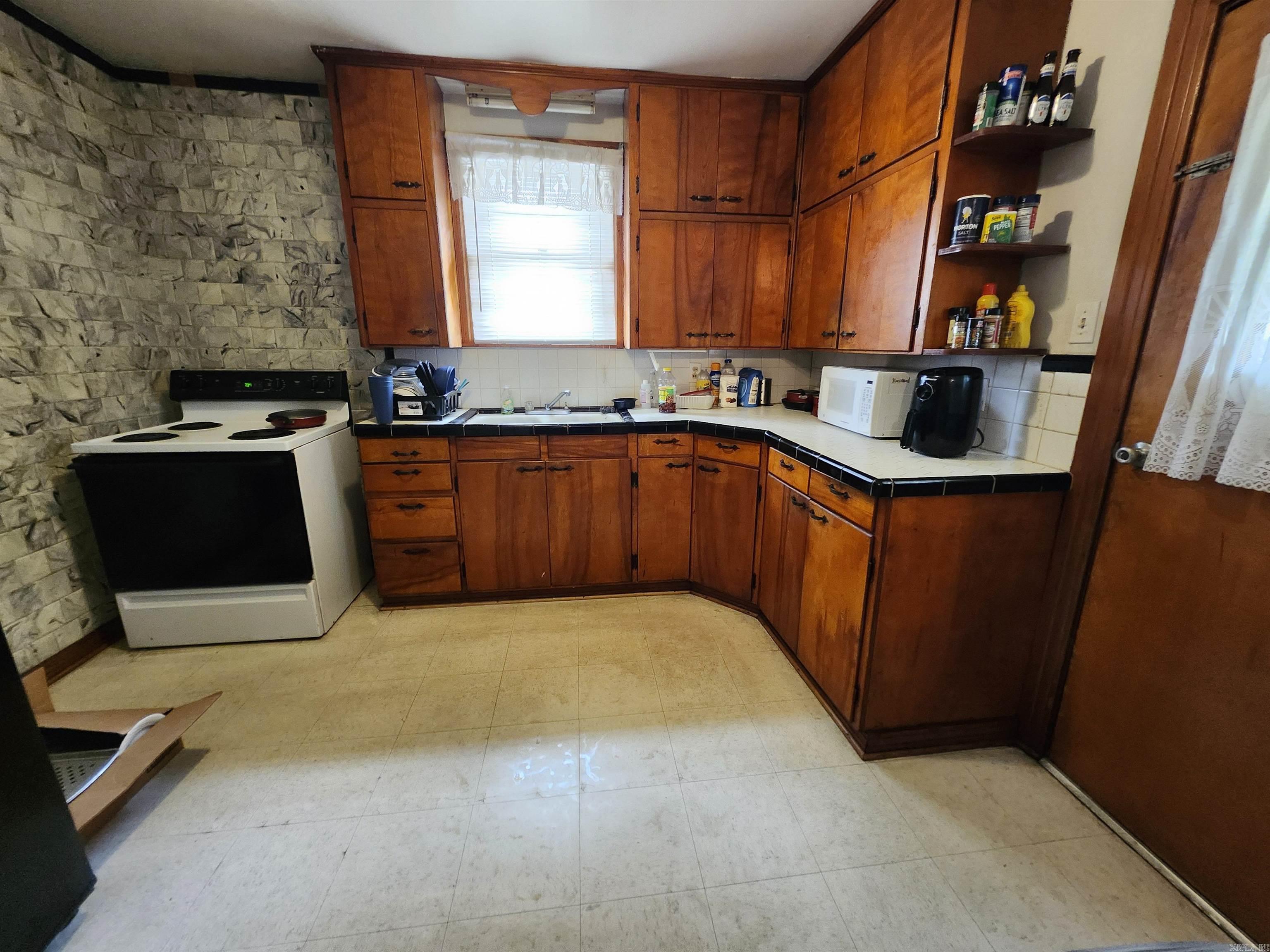 Spanish Grant #2 - Residential