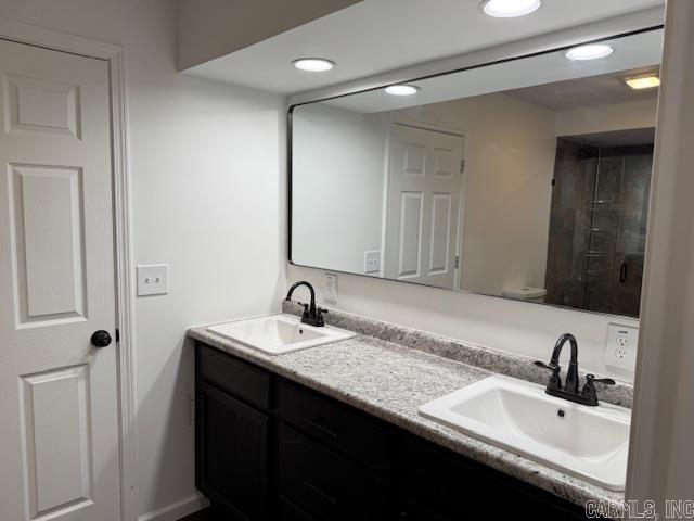 REYNO FERRY - Residential