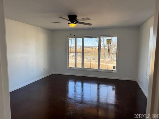 REYNO FERRY - Residential