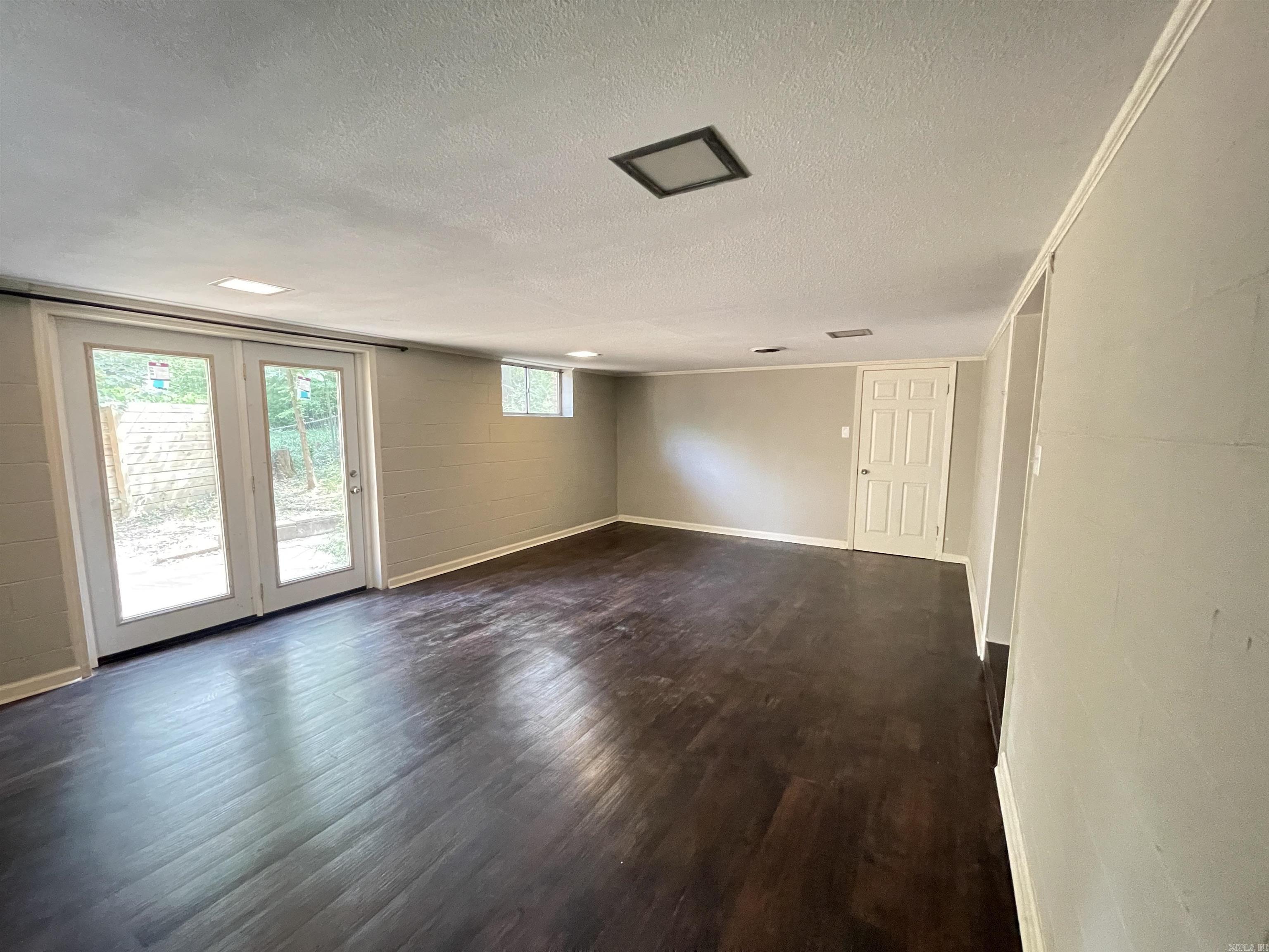 Story Brook Village - Residential Lease