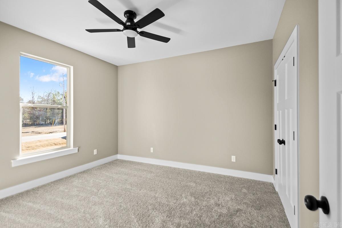 JACOB CREEK - Residential