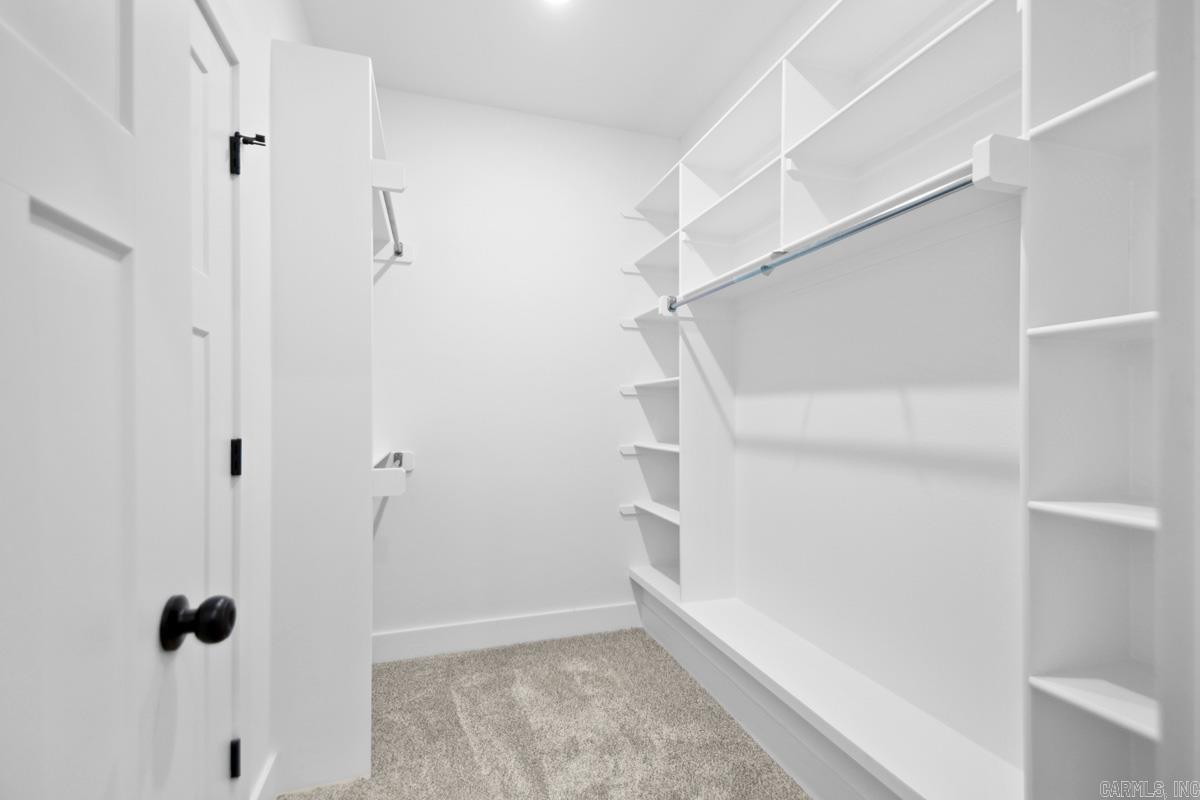 JACOB CREEK - Residential