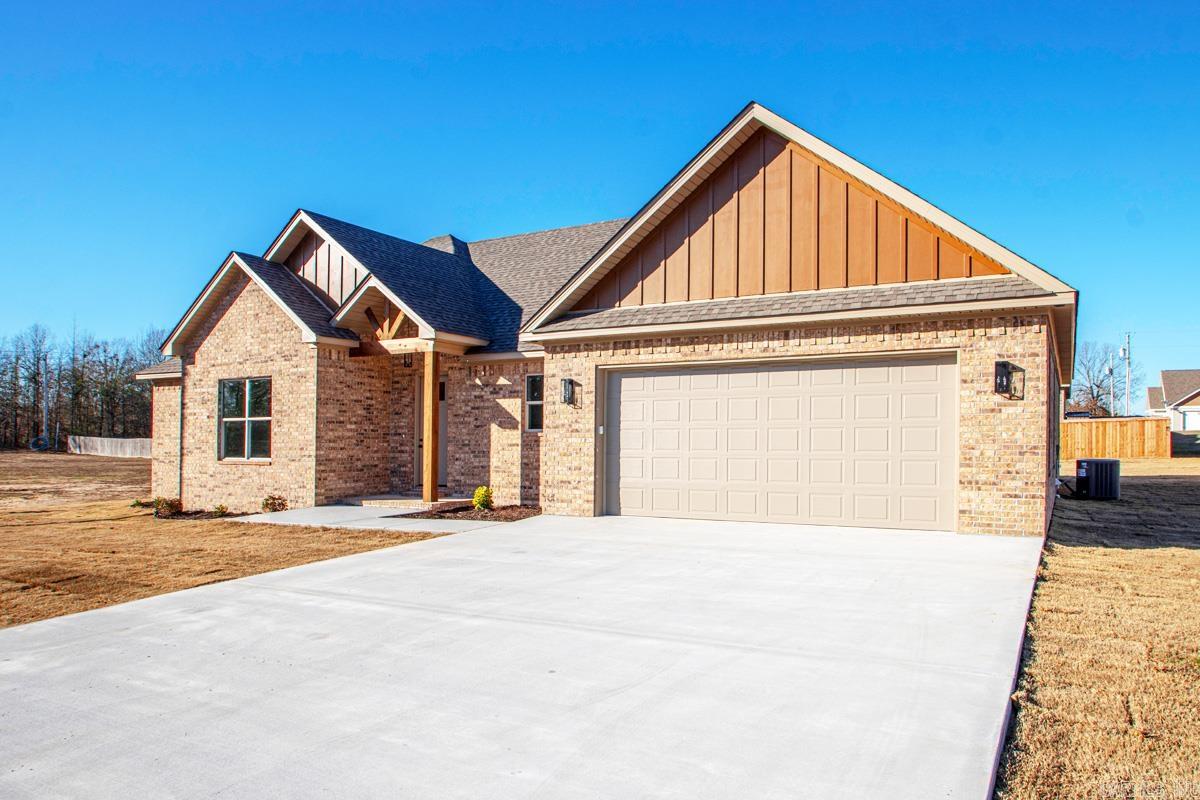 JACOB CREEK - Residential