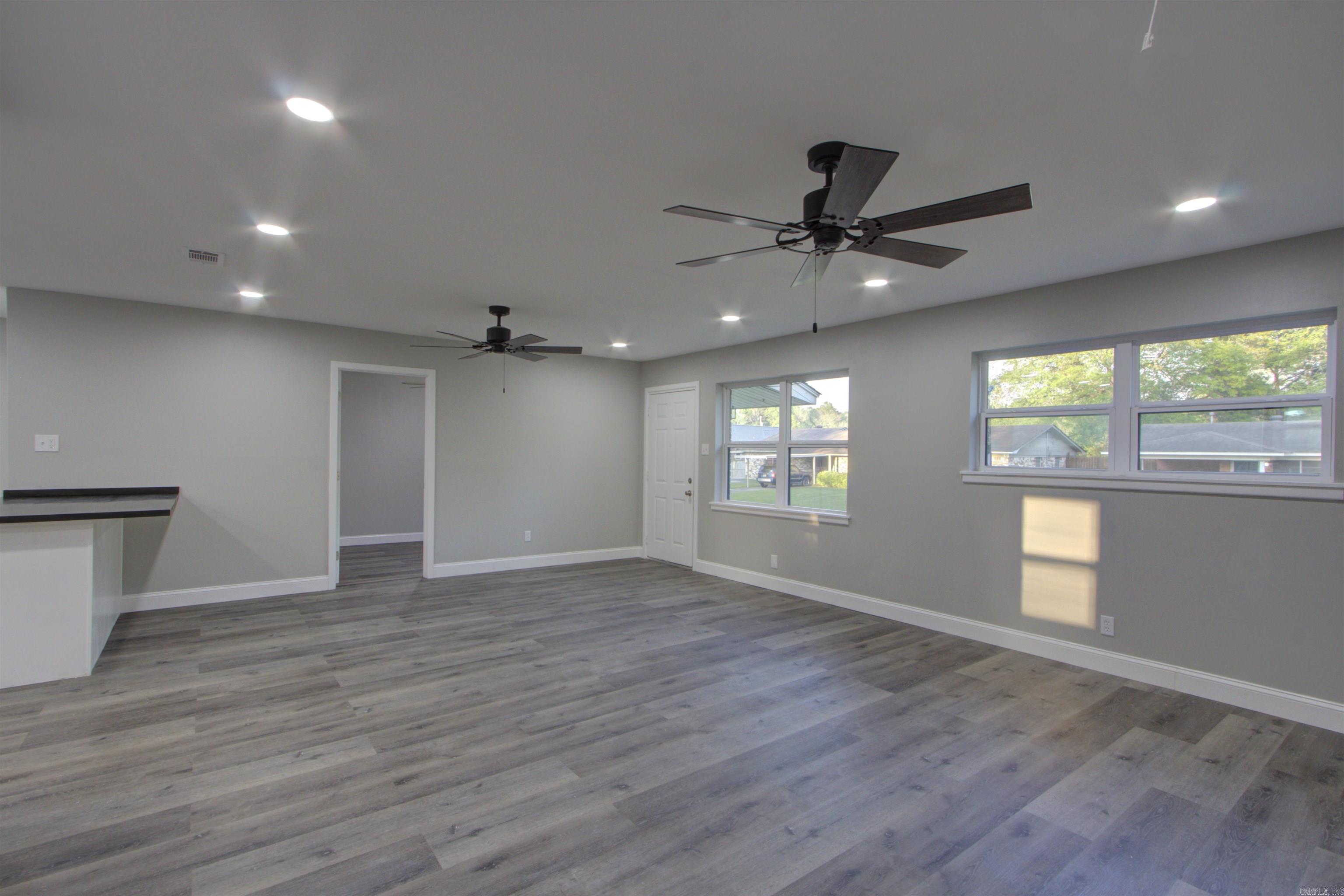 FOREST PARK - Residential