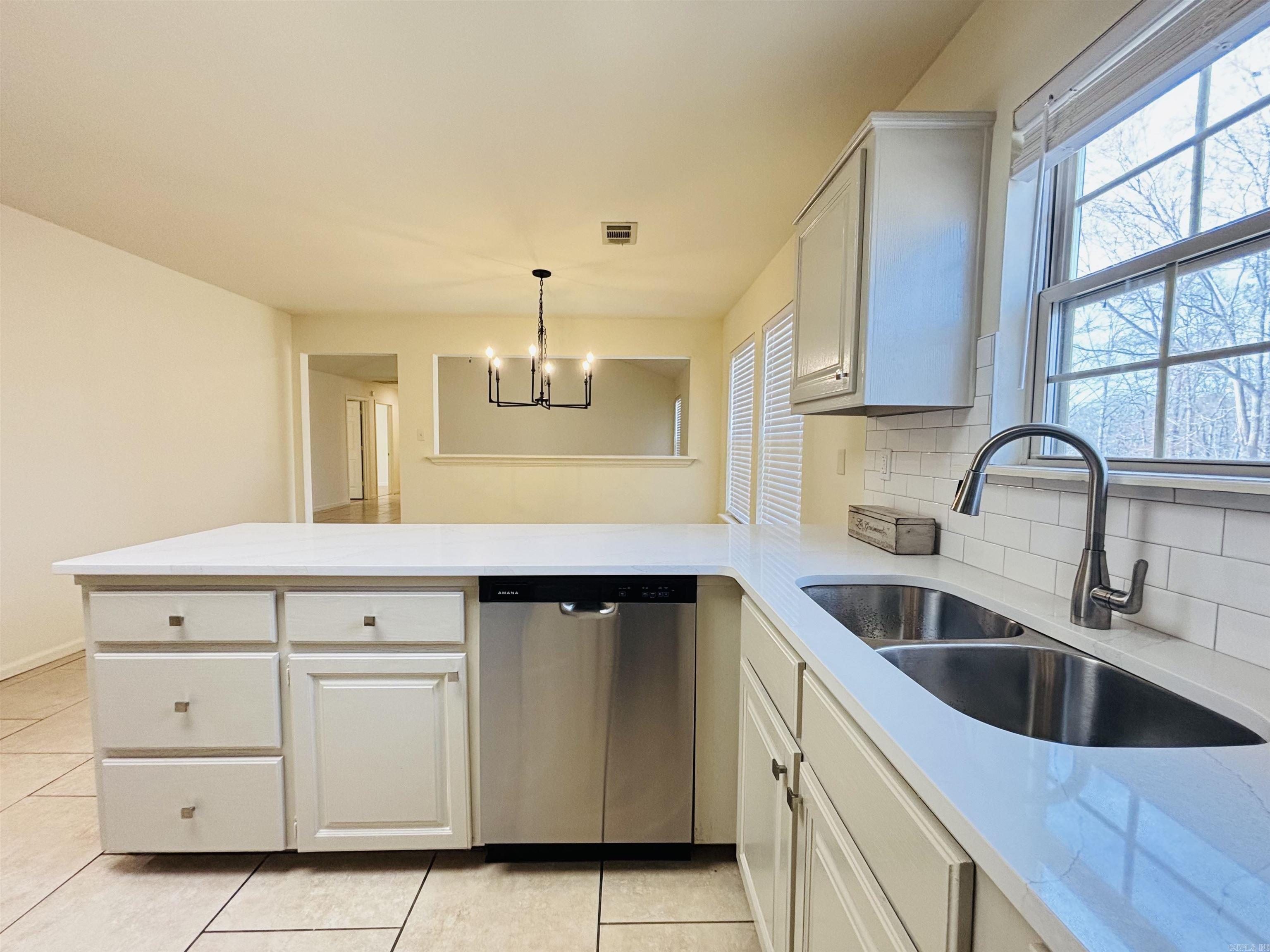 HARTFORD HILLS - Residential