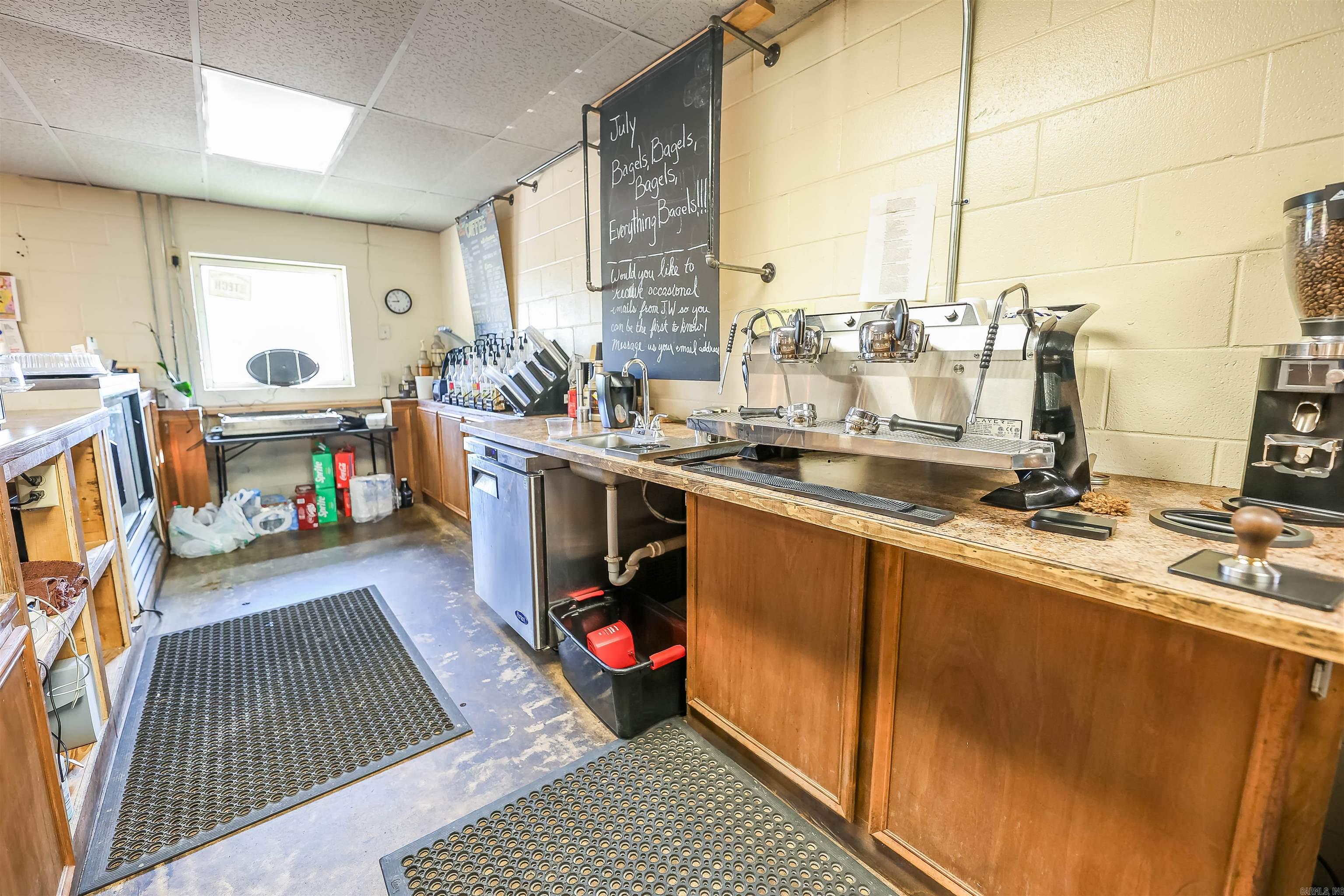 Metes & Bounds - Commercial Sale