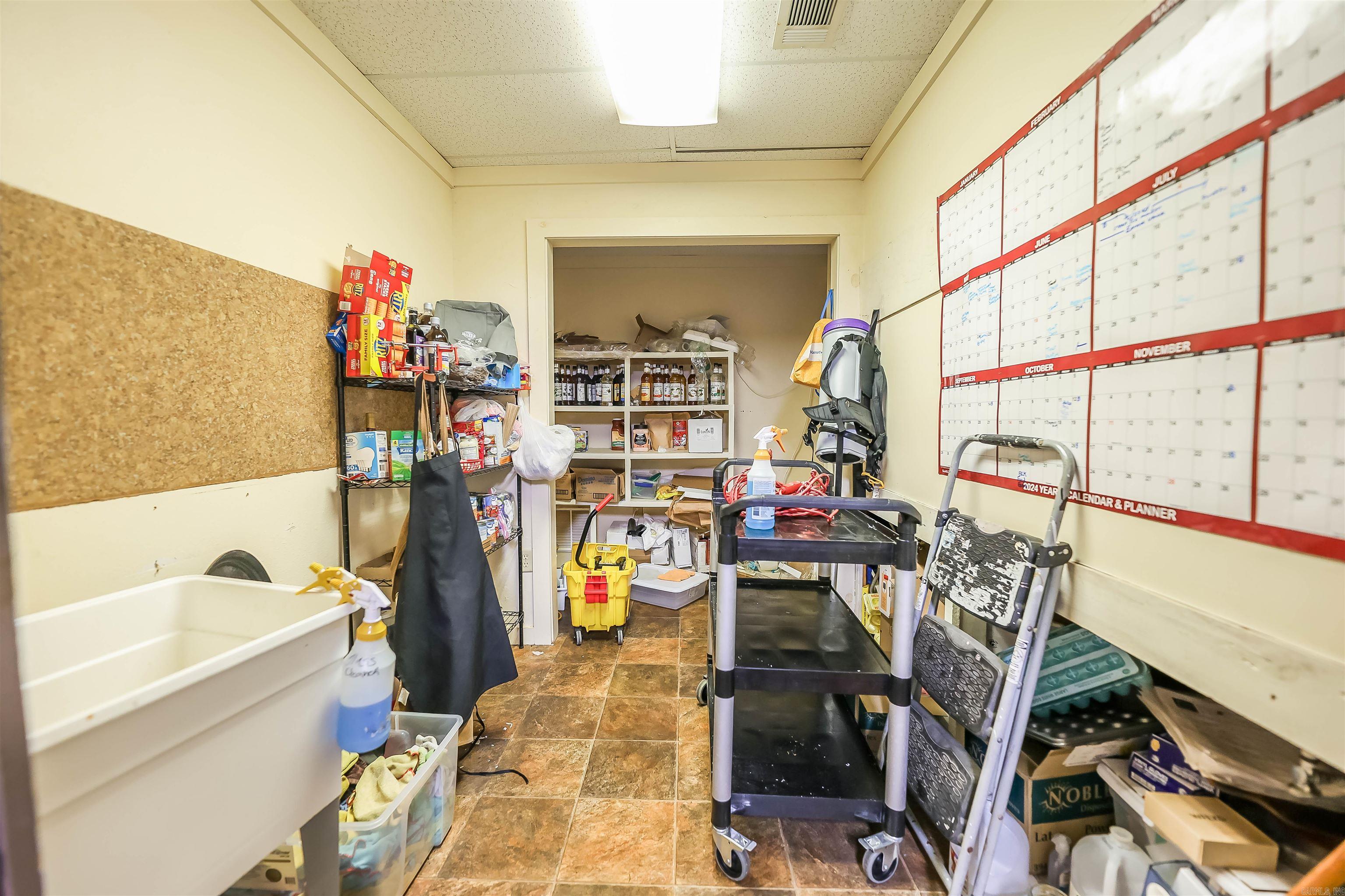 Metes & Bounds - Commercial Sale