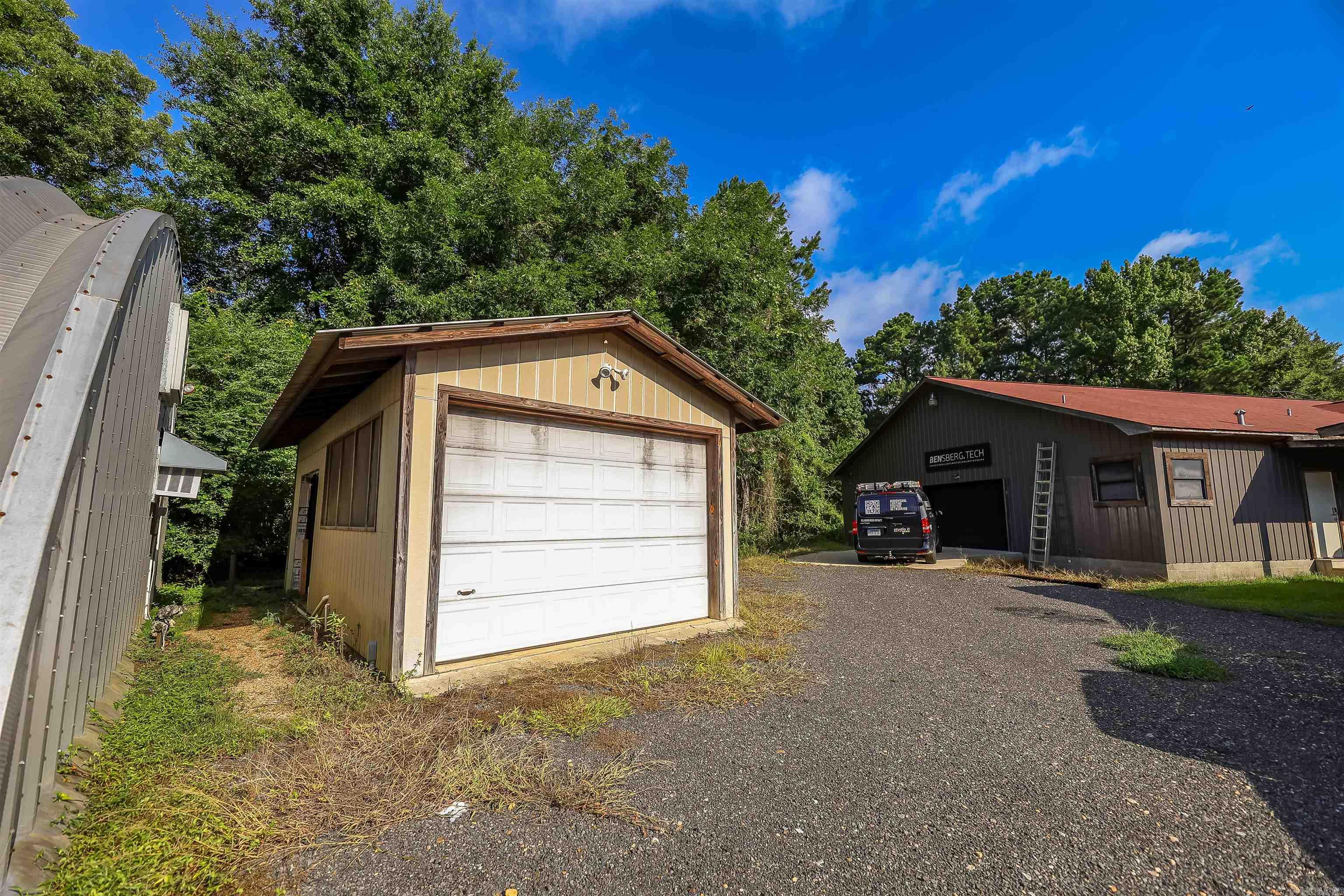 Metes & Bounds - Commercial Sale