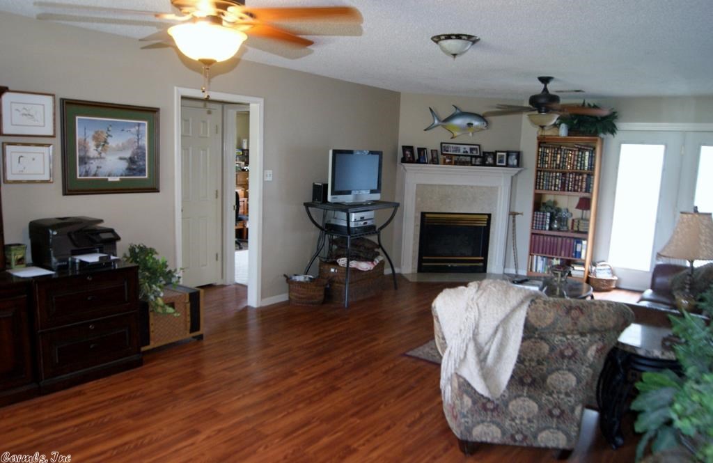 Diamond Creek I - Residential