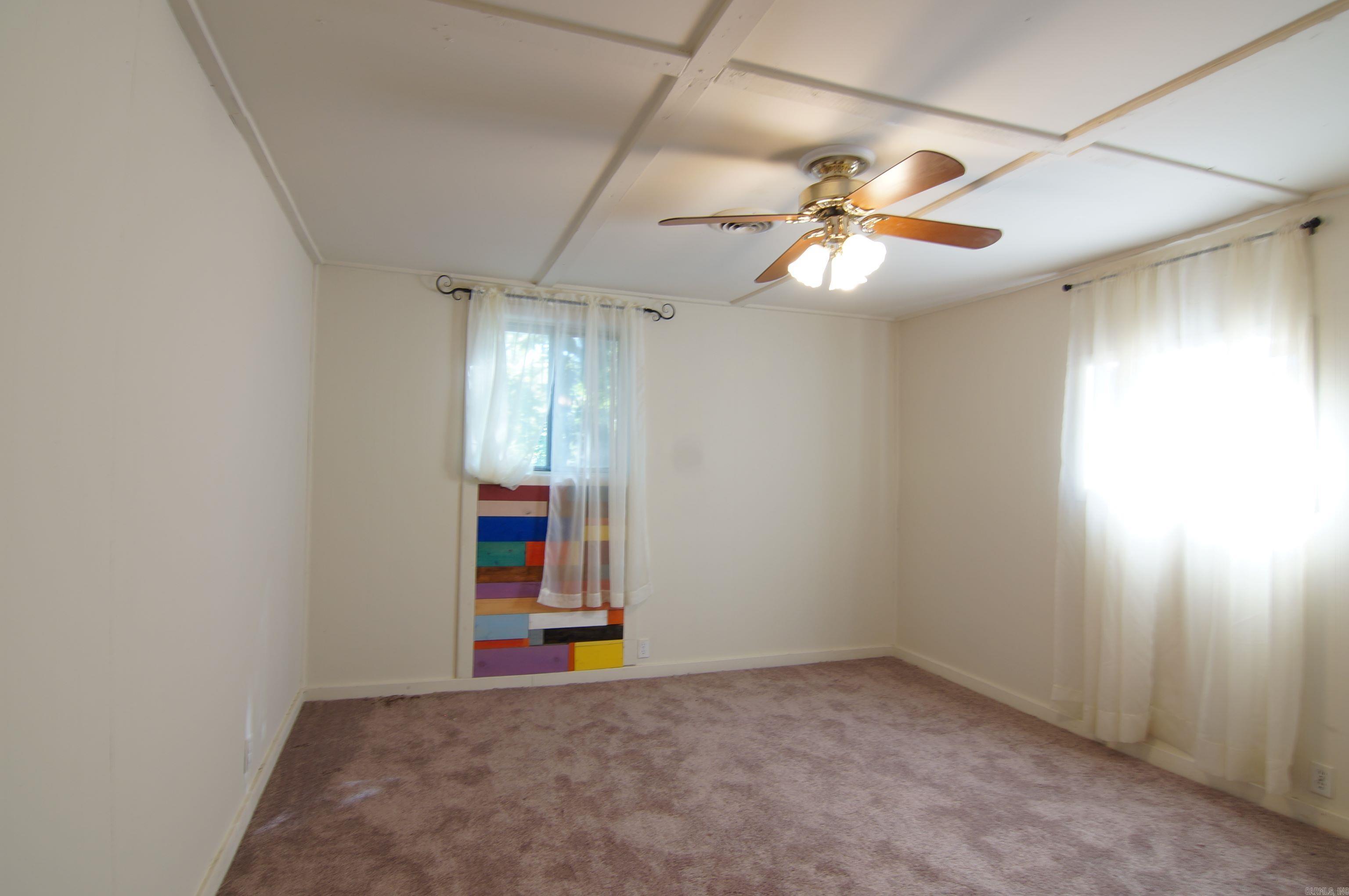 BOMBER BASE - Residential