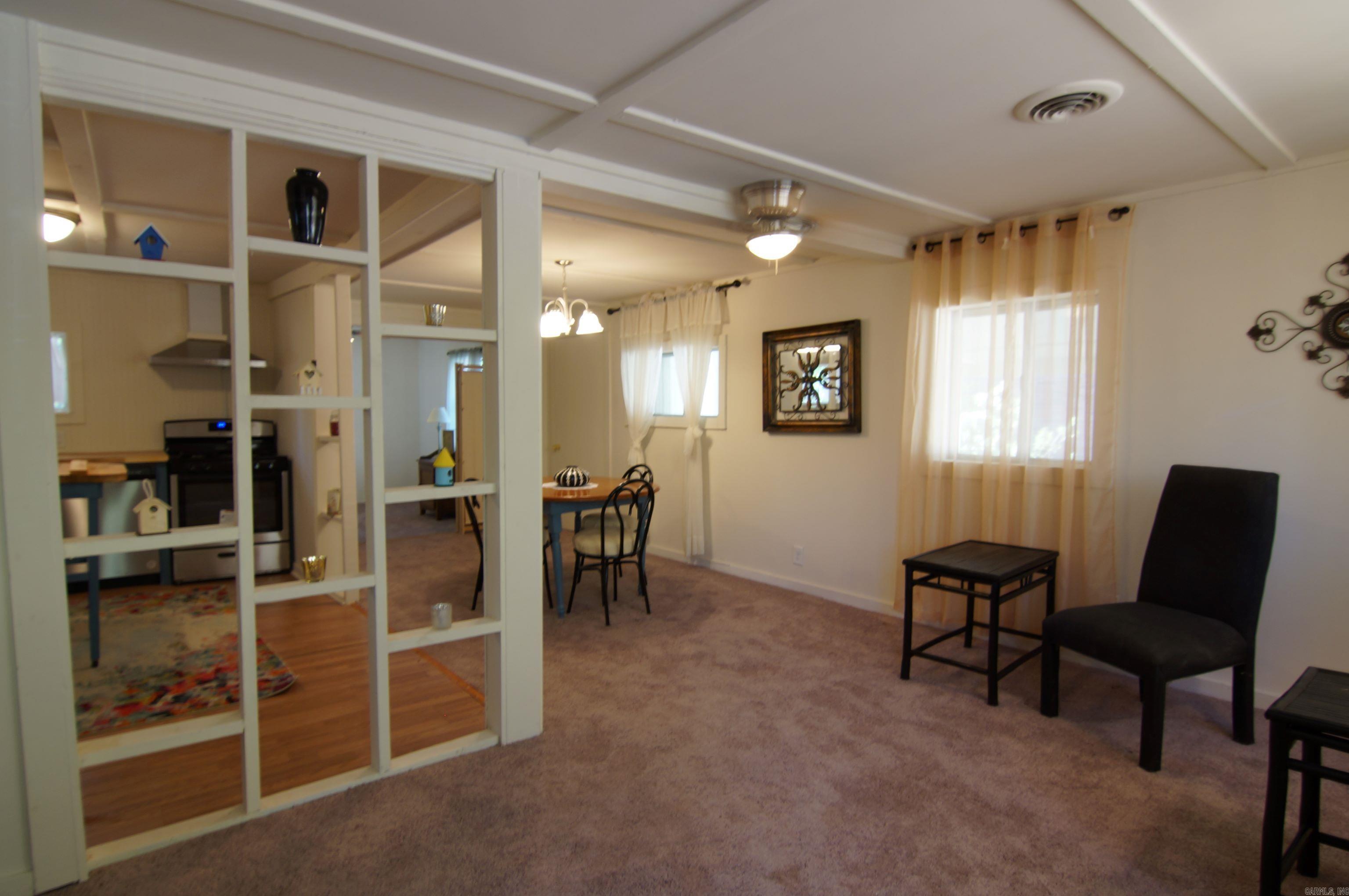 BOMBER BASE - Residential