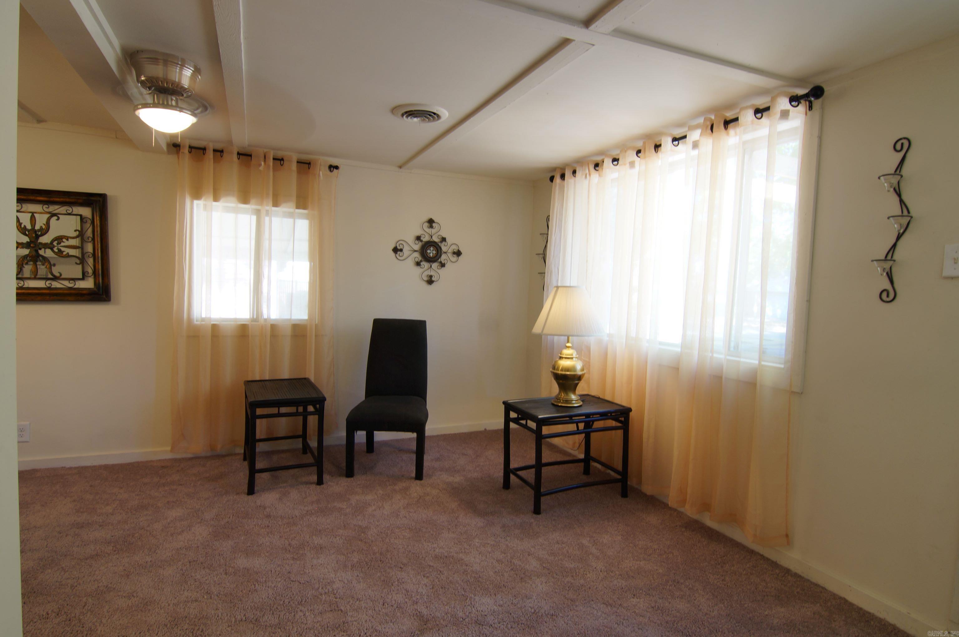 BOMBER BASE - Residential