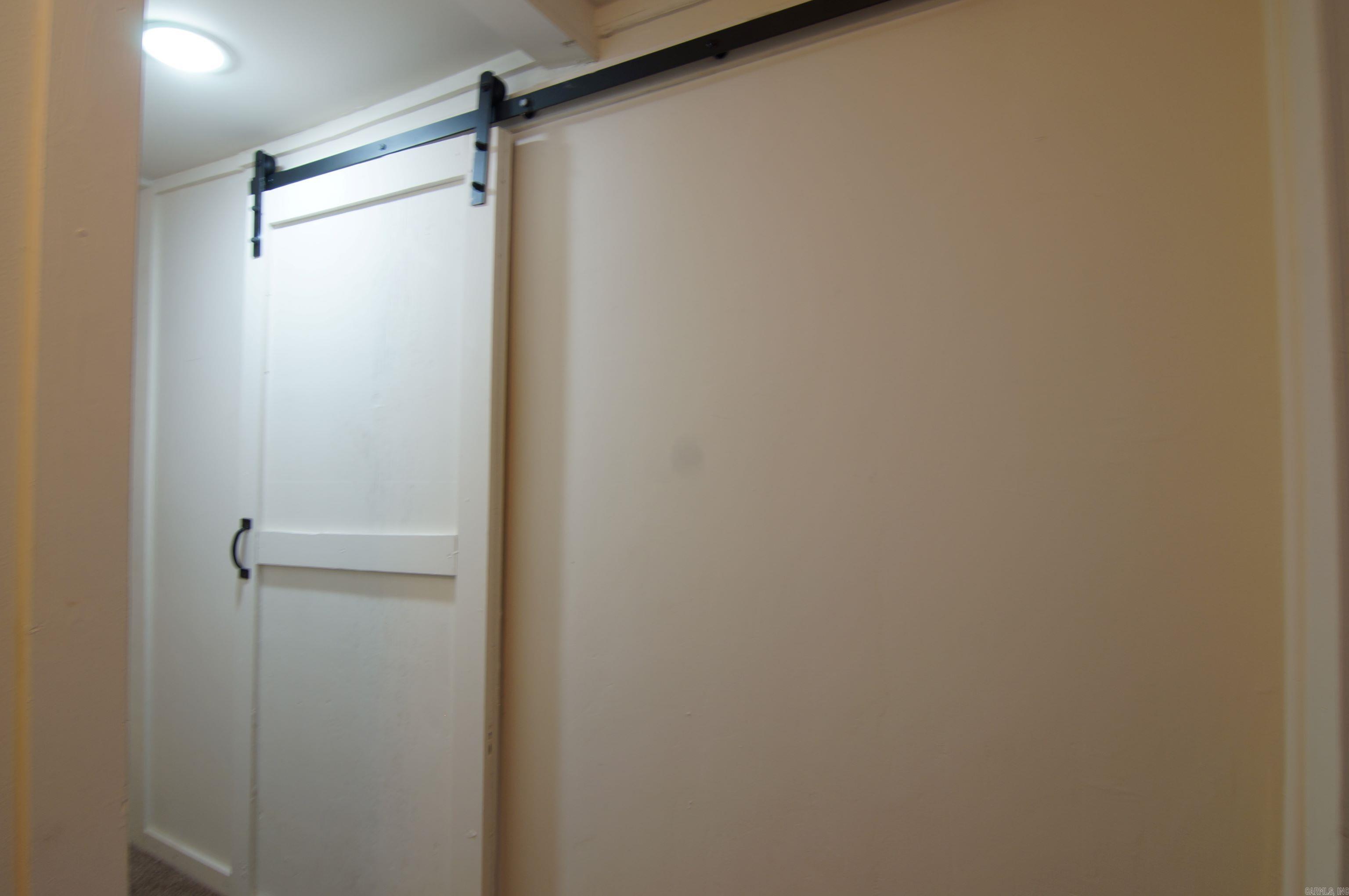 BOMBER BASE - Residential