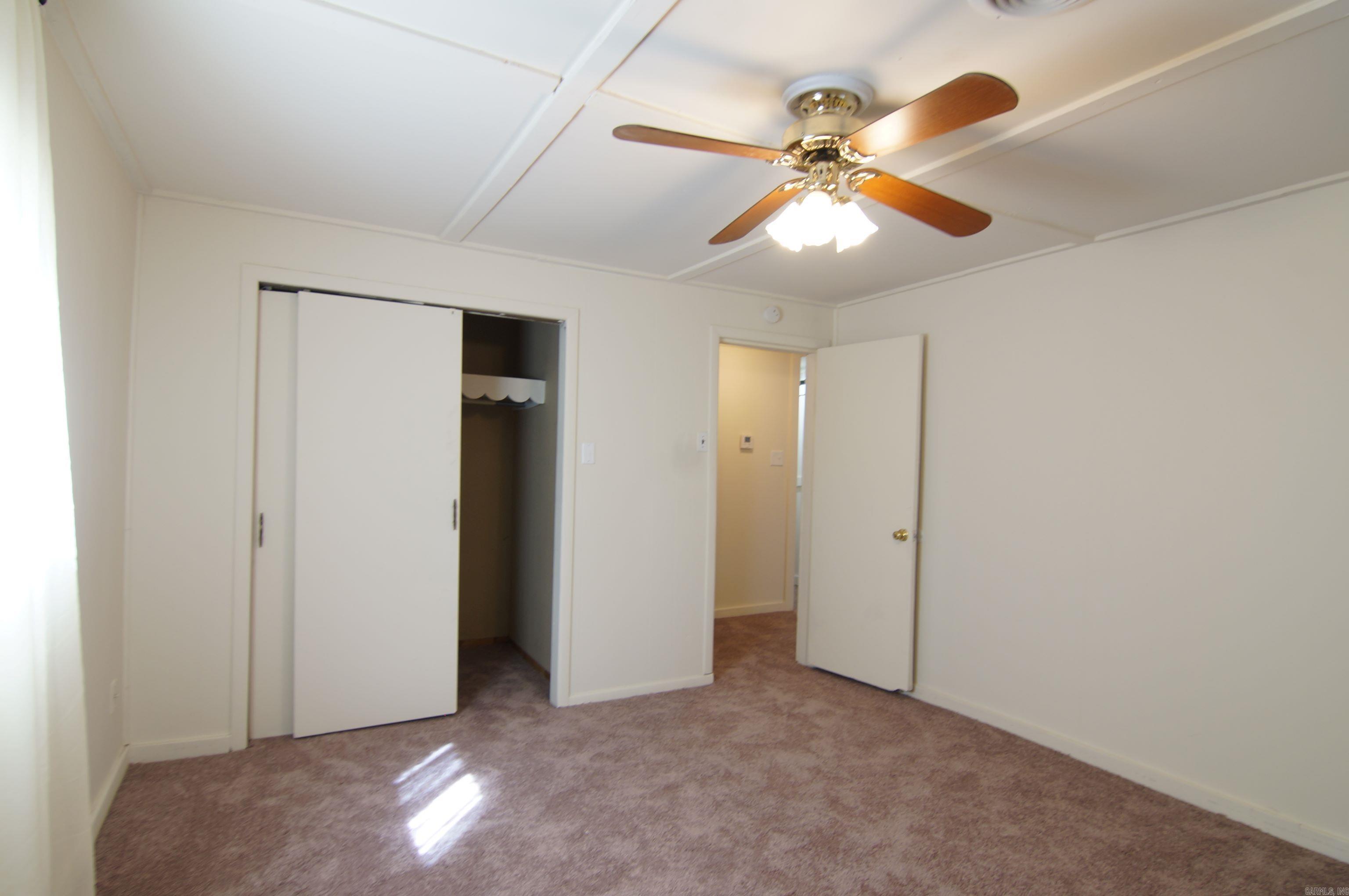 BOMBER BASE - Residential