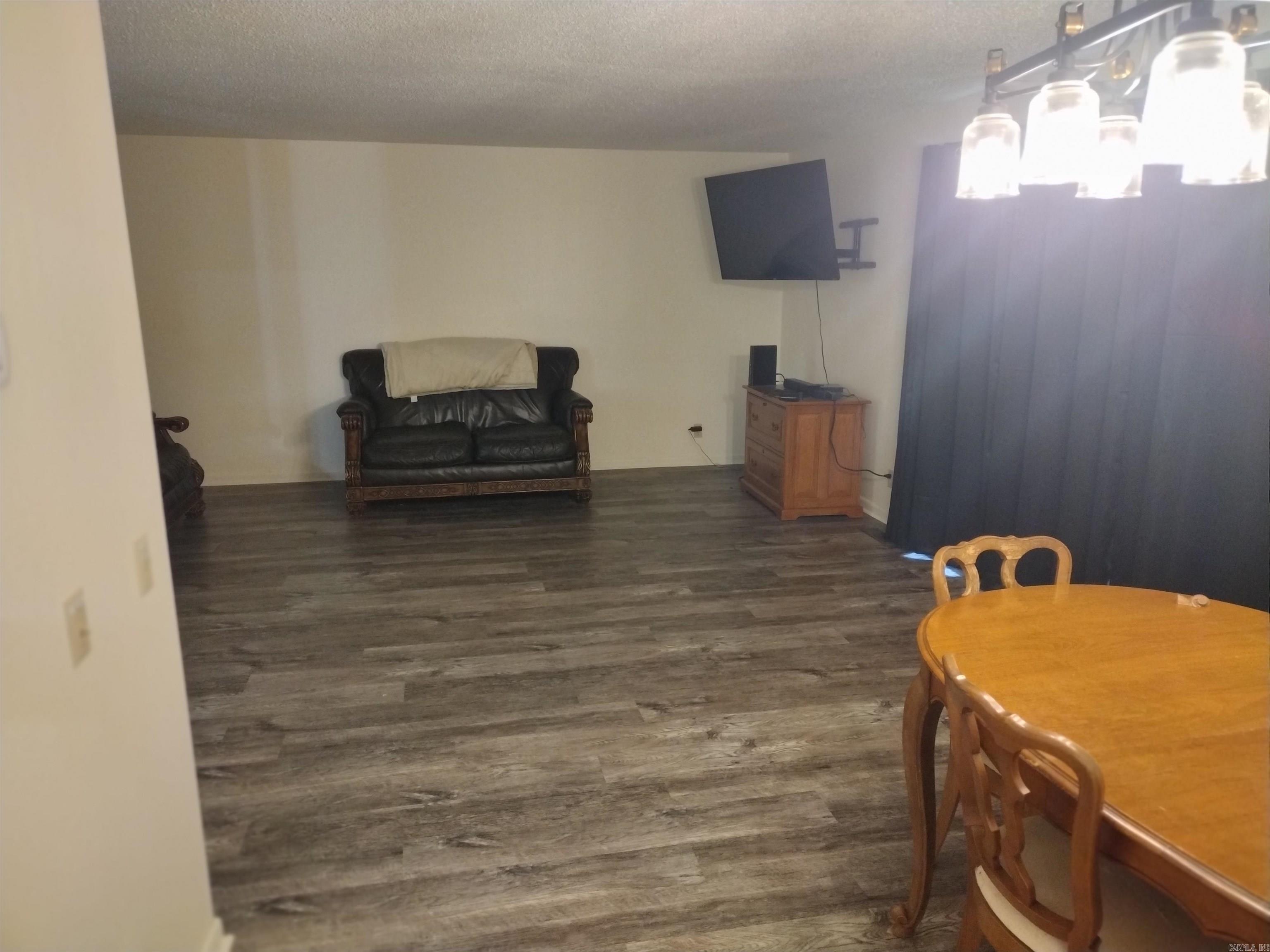 RIDGEVIEW ACRES - Residential