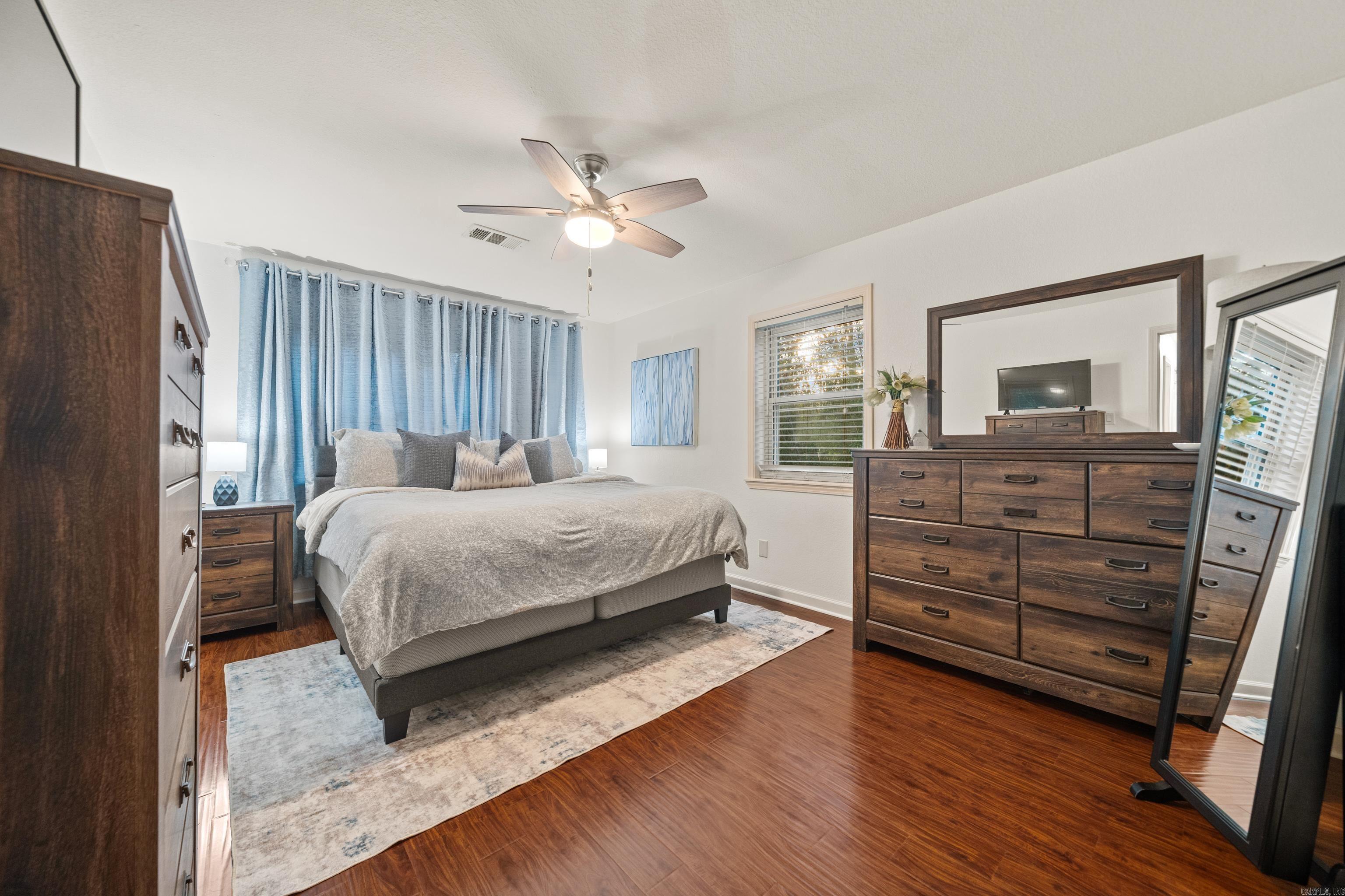 Lakeside - Residential