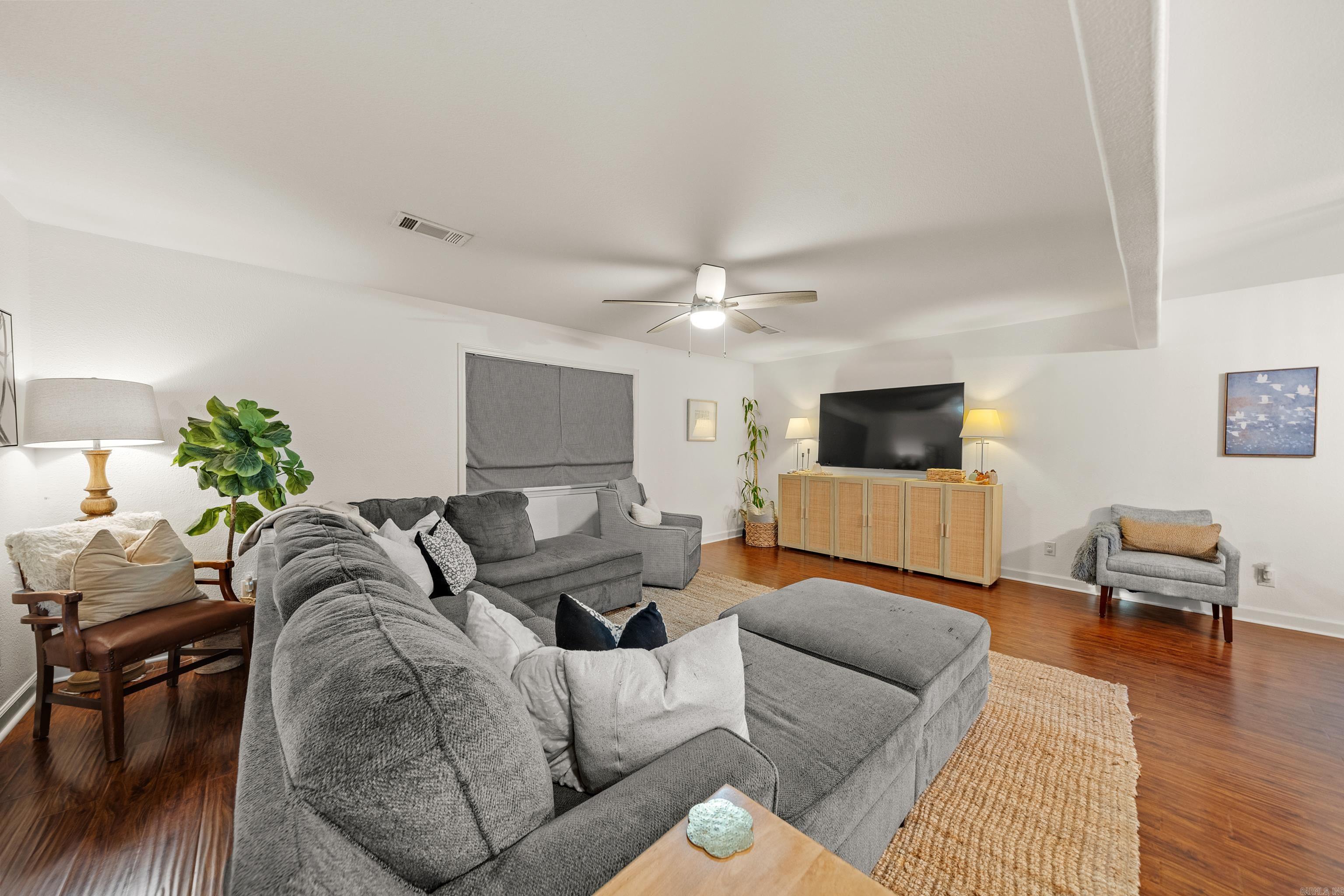 Lakeside - Residential