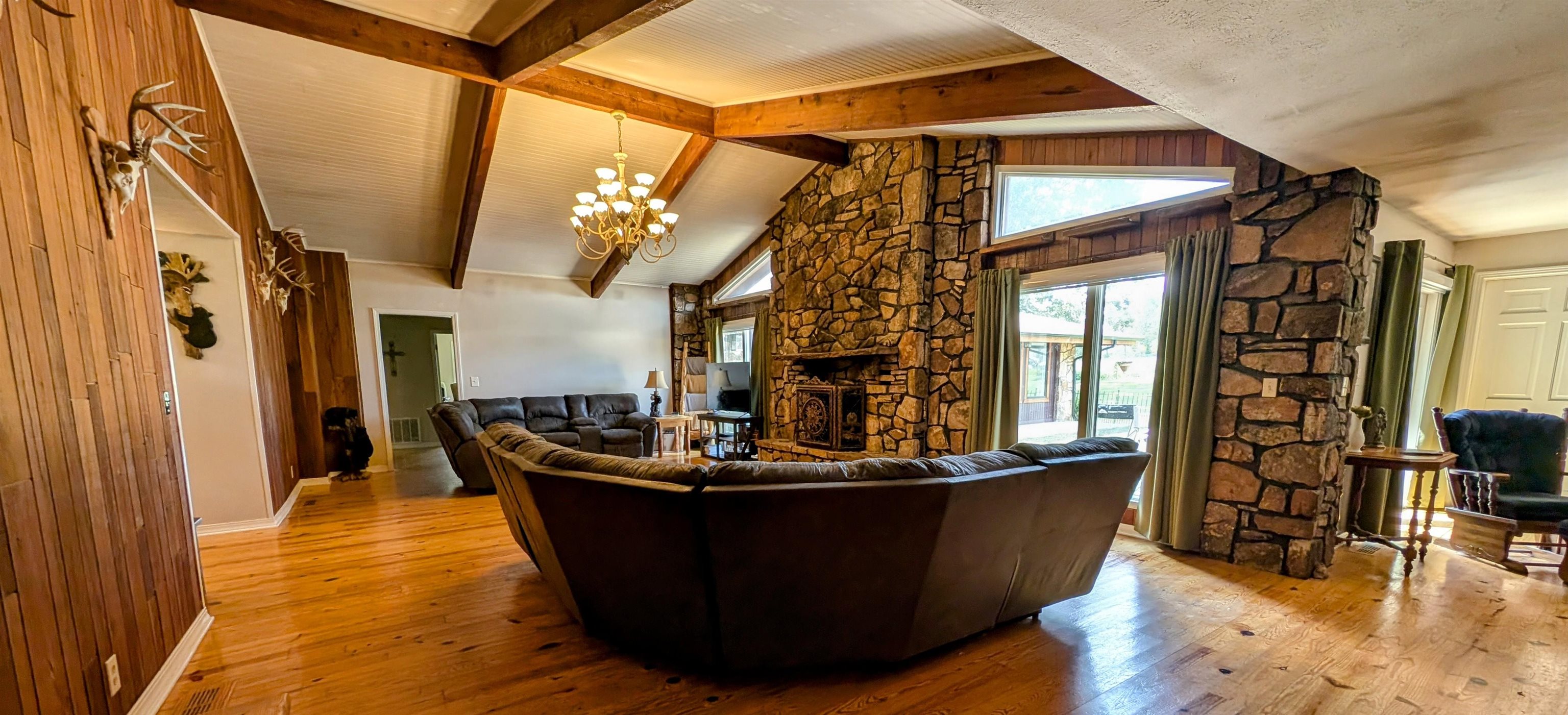 Metes & Bounds - Residential