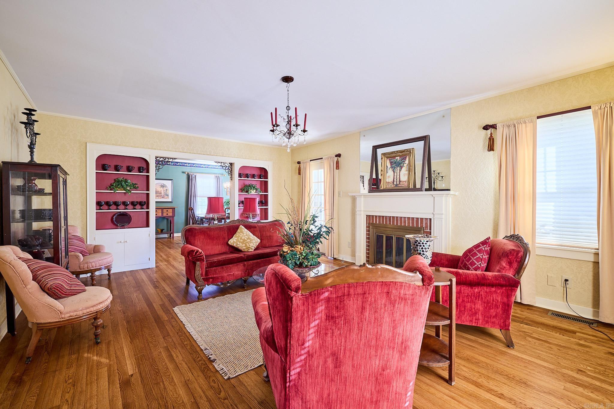 Oakwood Park - Residential