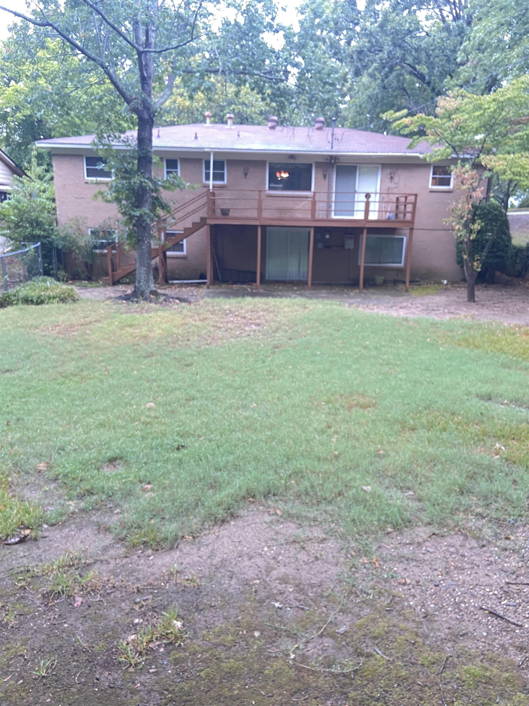 LEAWOOD - Residential