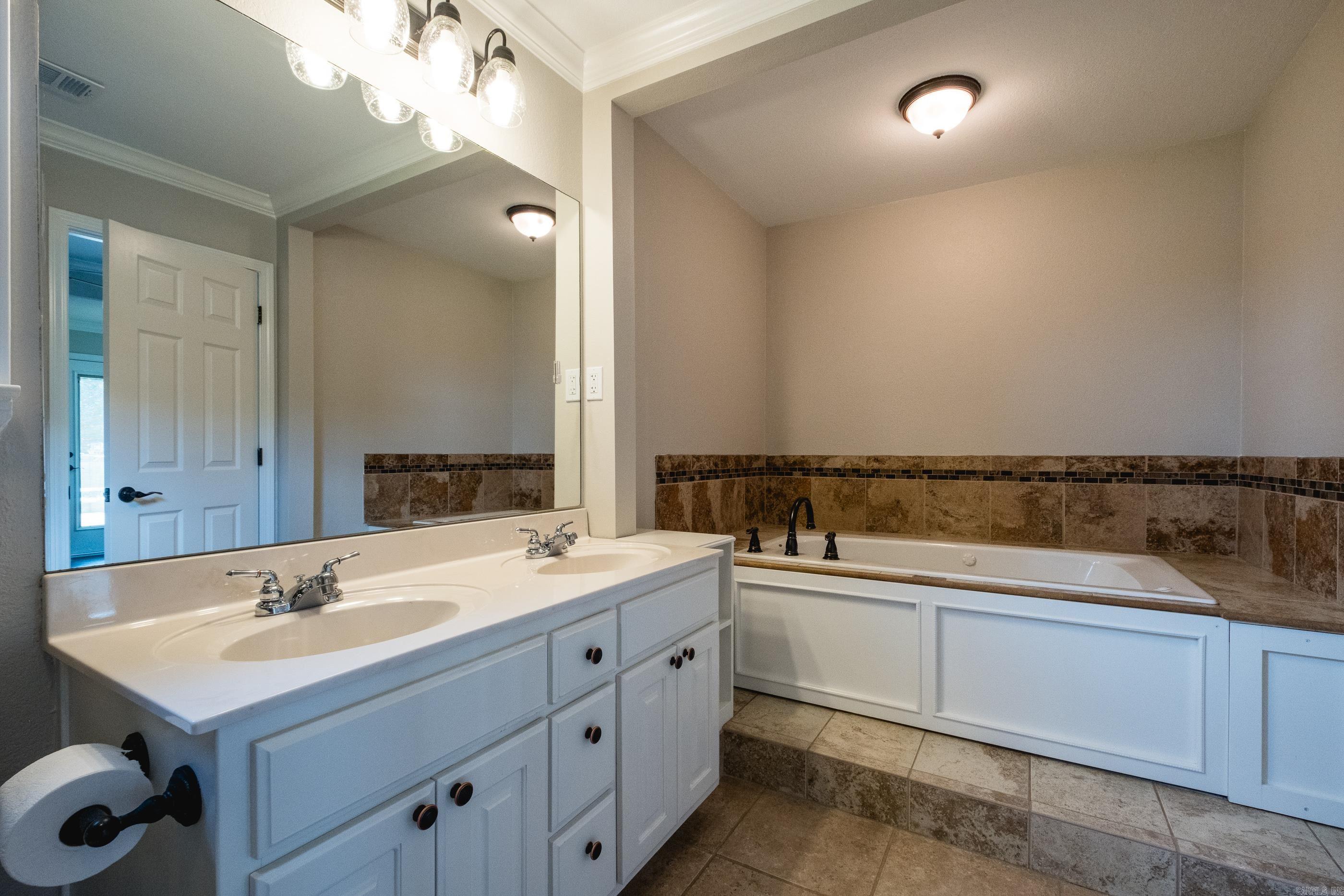 Cross Creek - Residential