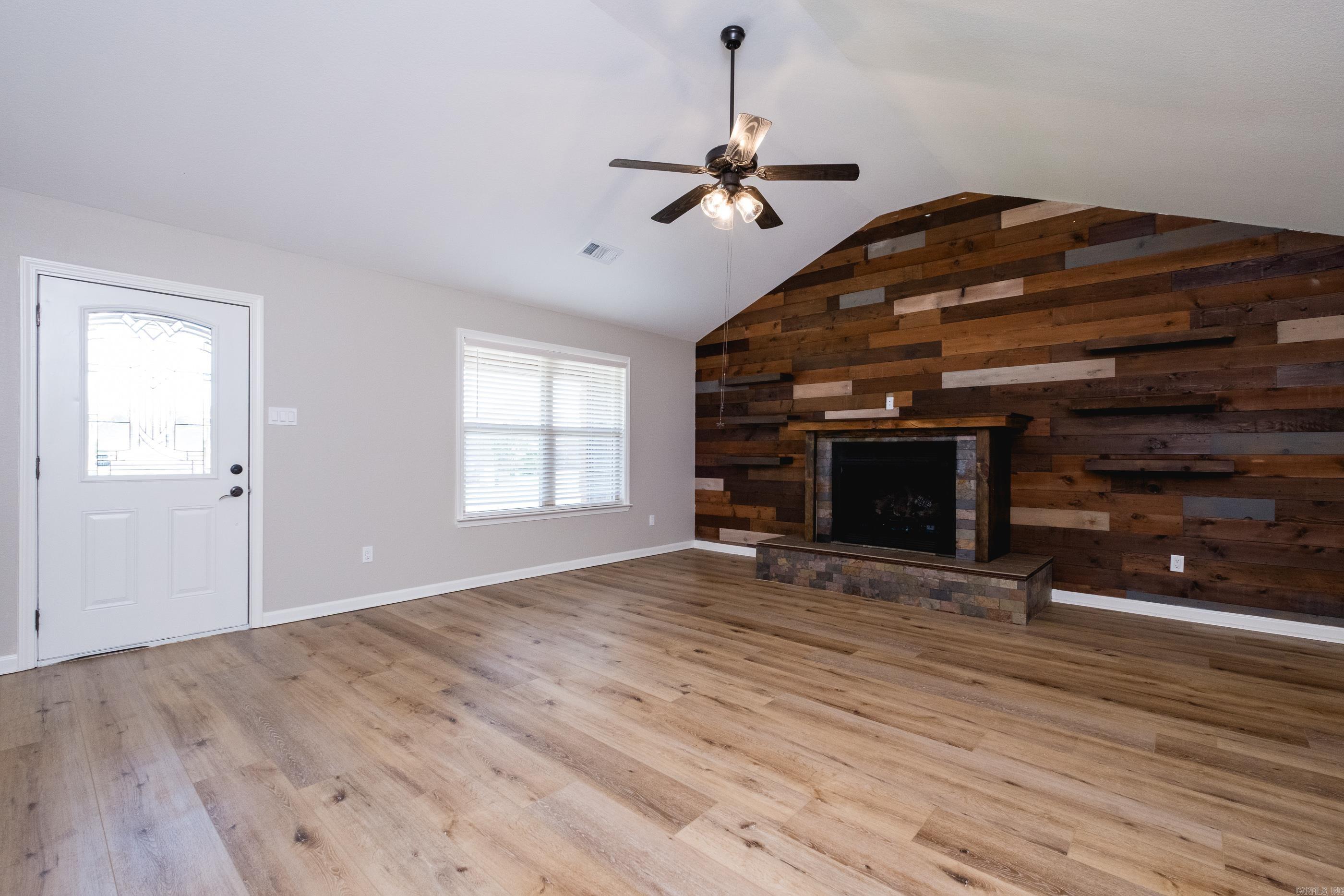 Cross Creek - Residential