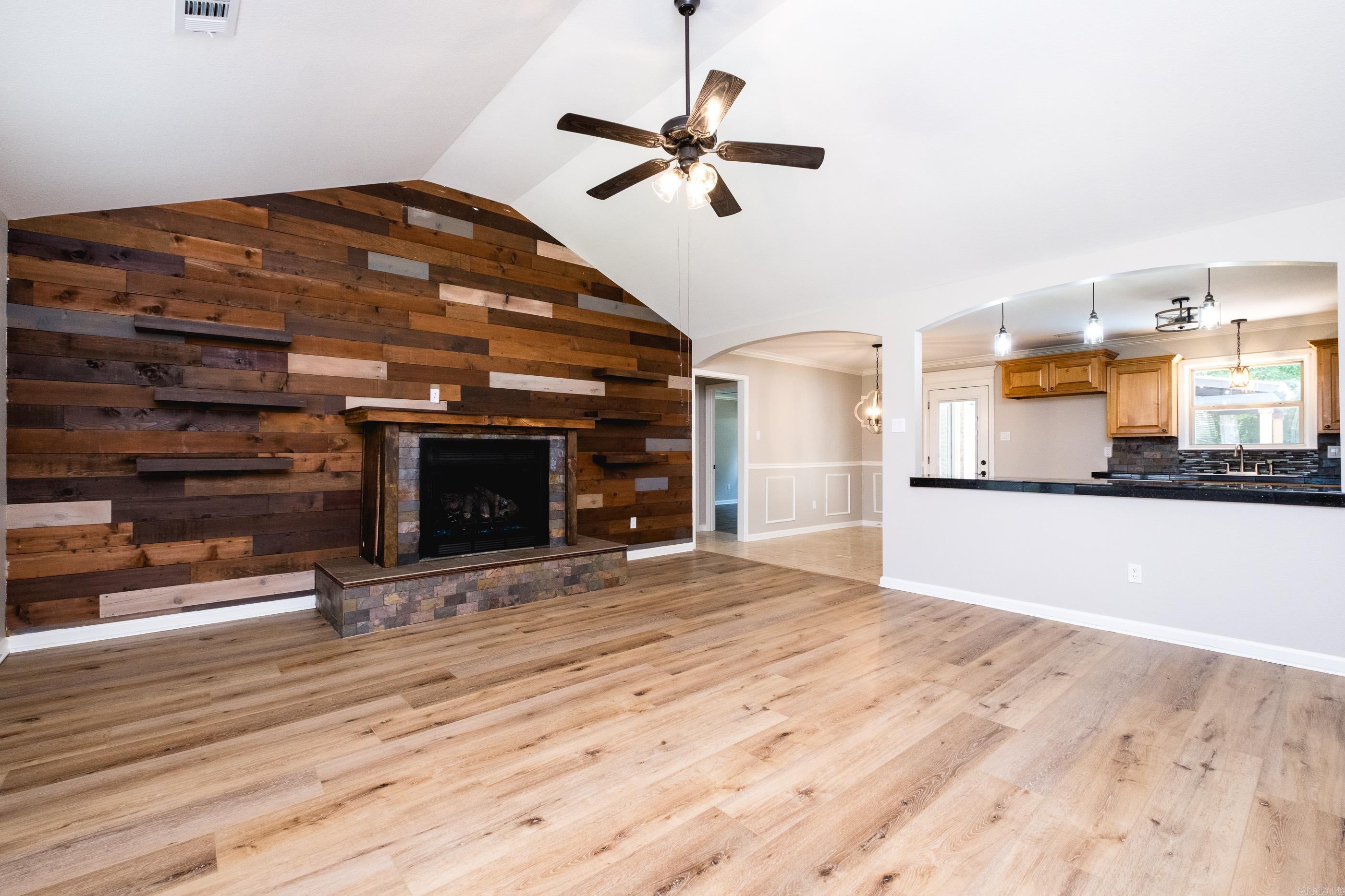 Cross Creek - Residential