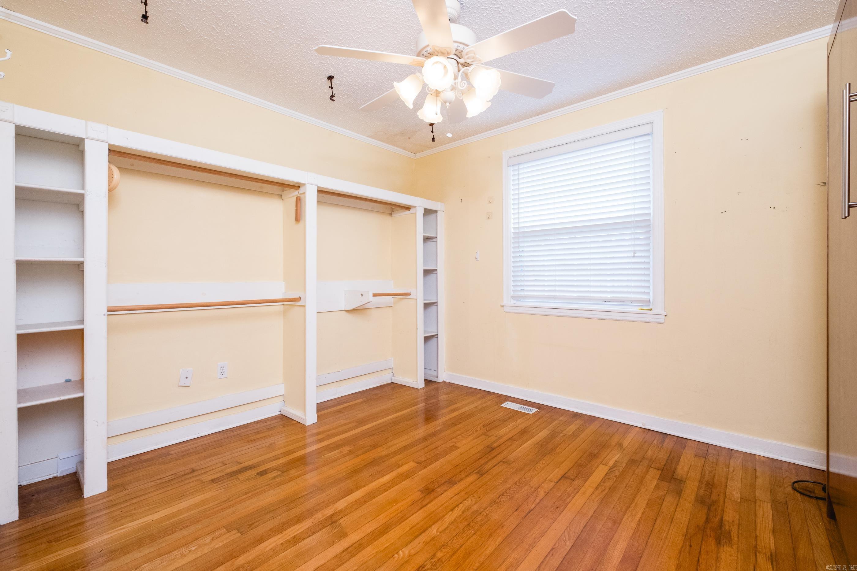 CAMMACK WOODS - Residential