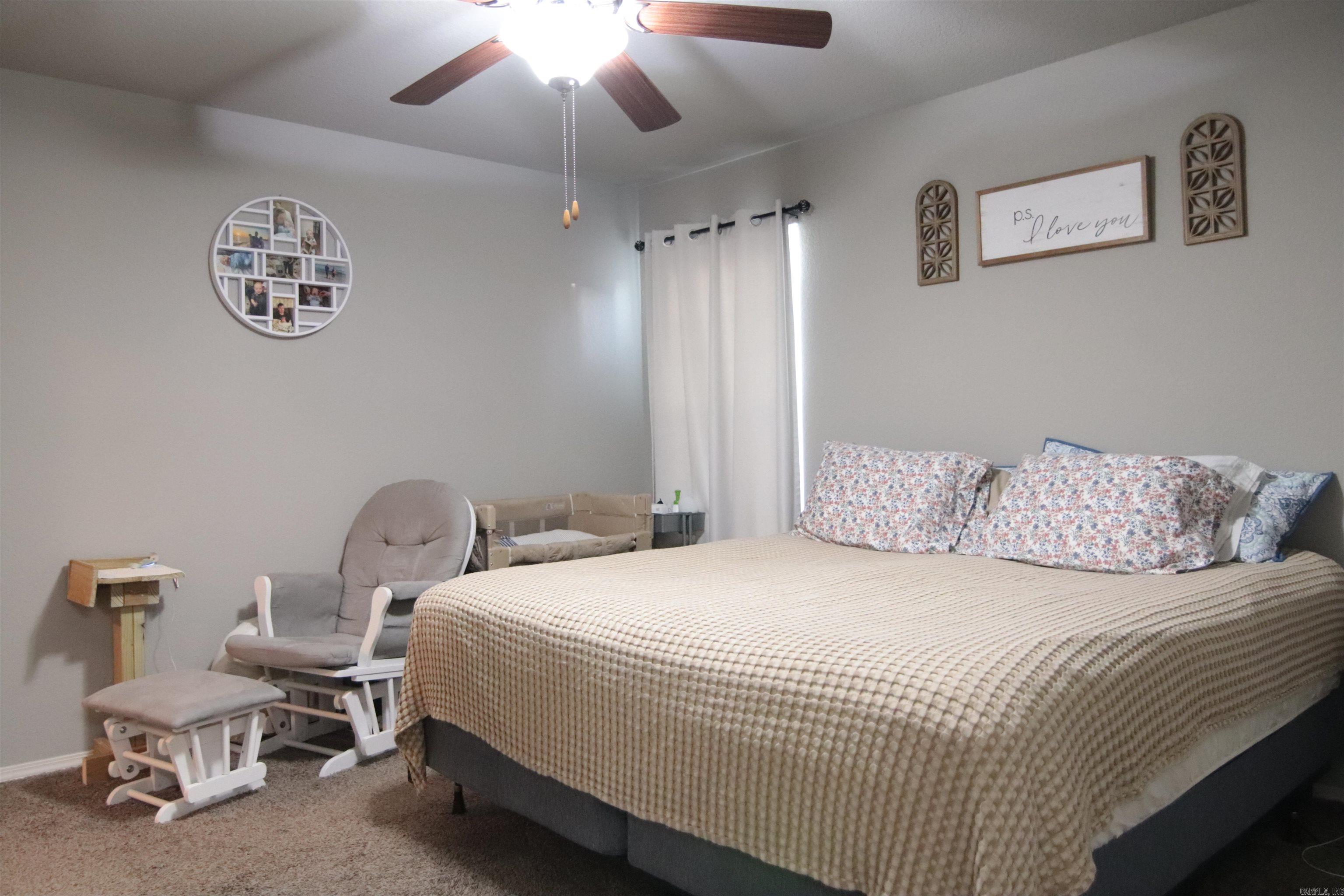 STONEHENGE PLACE - Residential