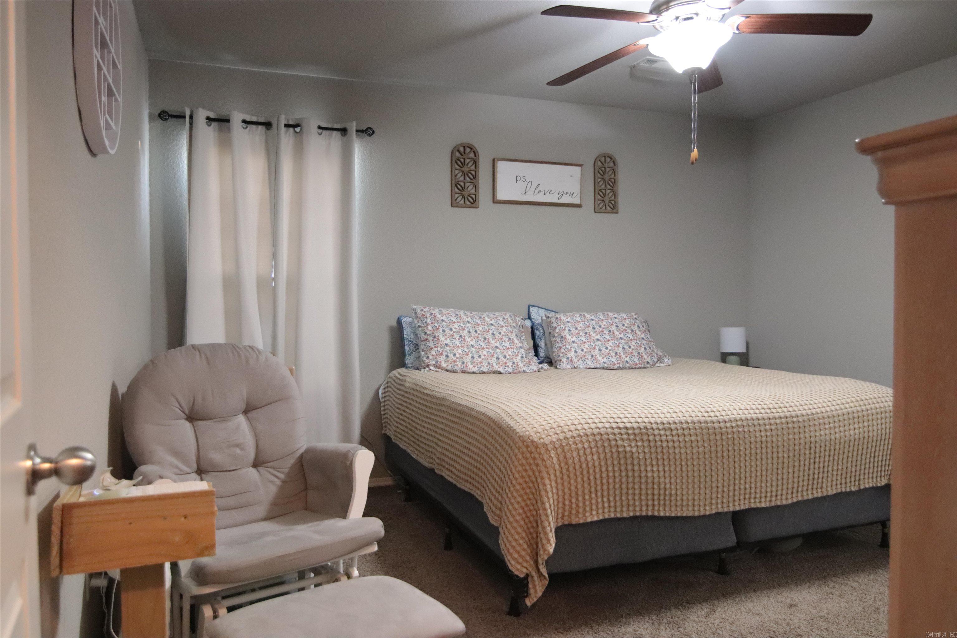 STONEHENGE PLACE - Residential