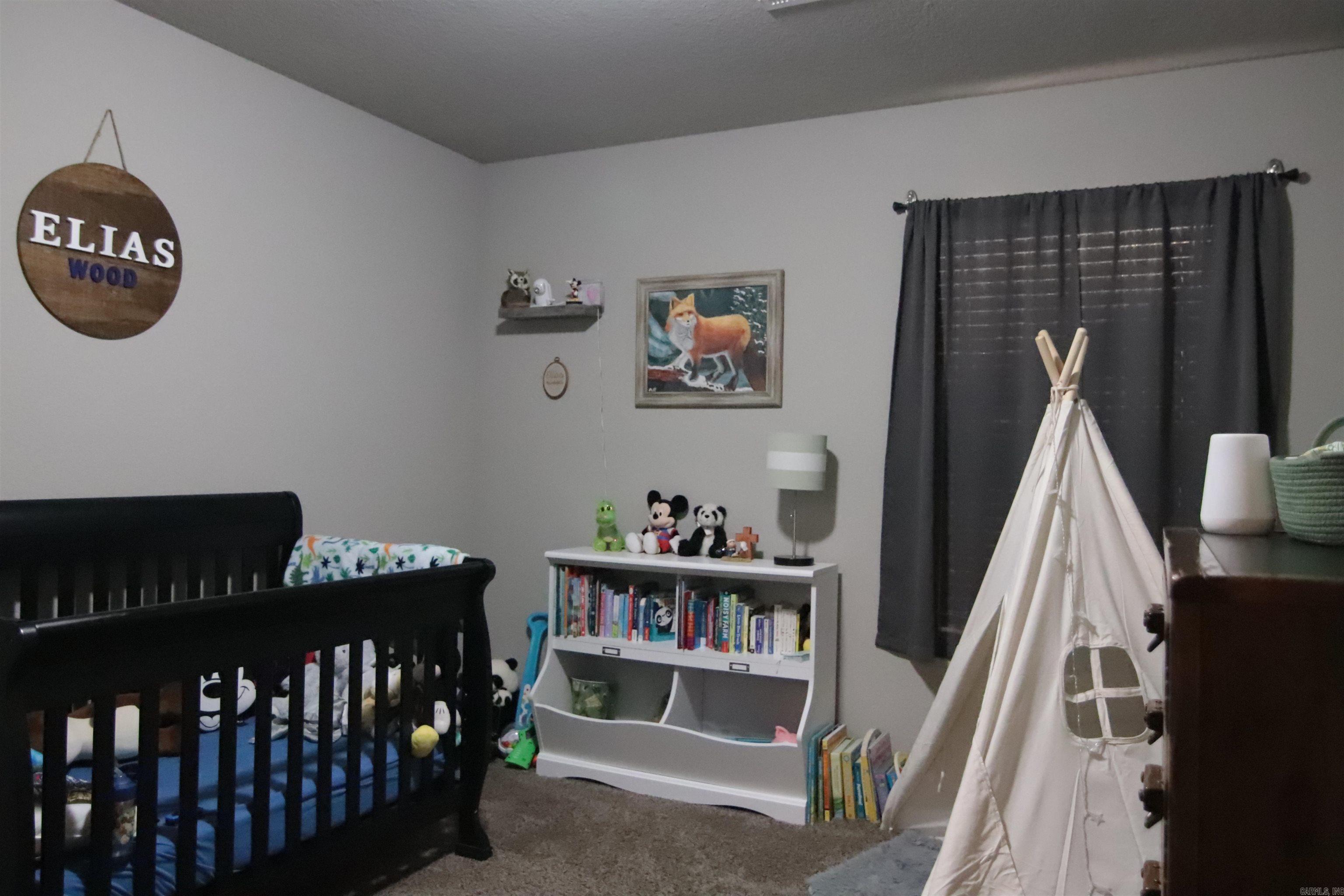 STONEHENGE PLACE - Residential