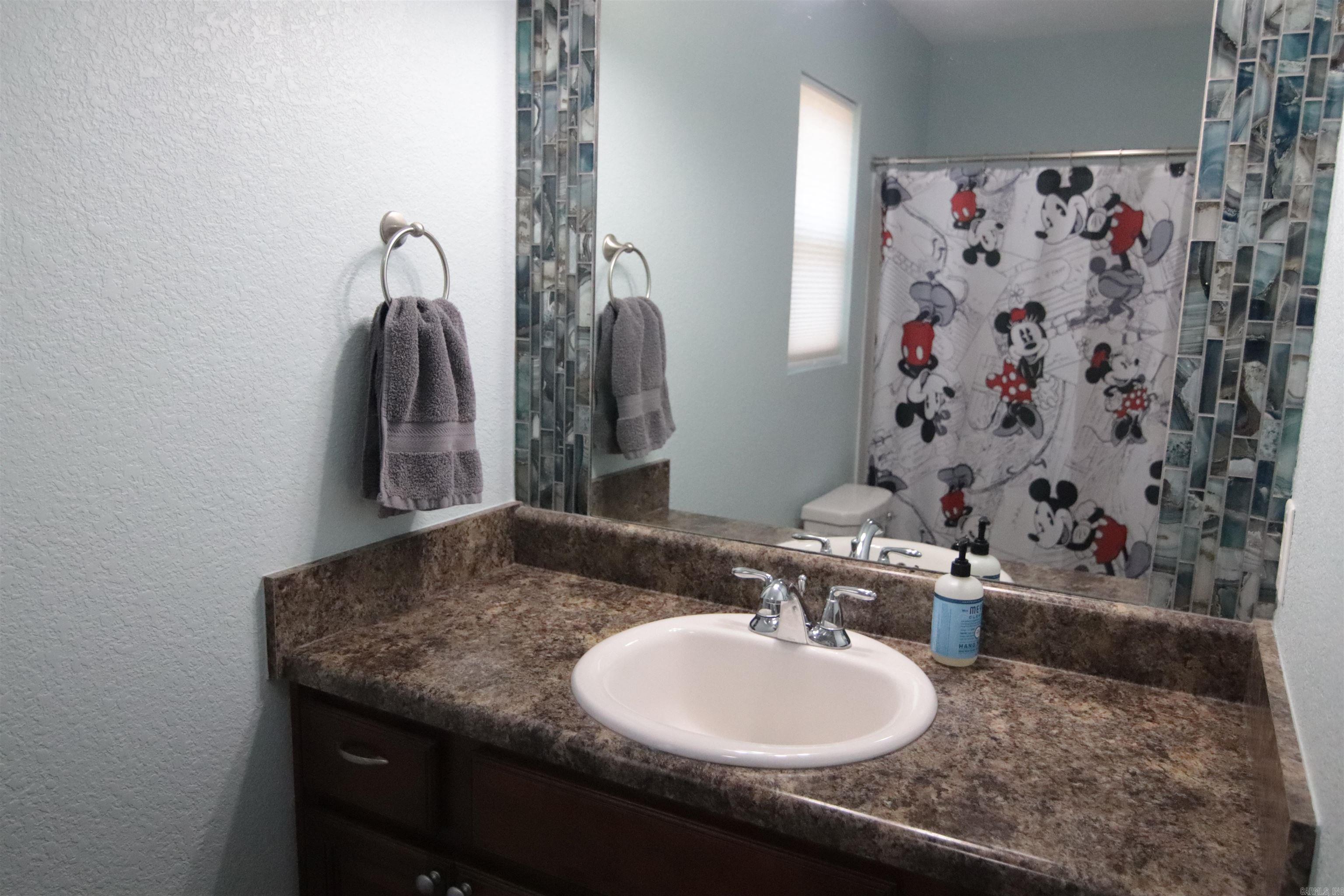 STONEHENGE PLACE - Residential