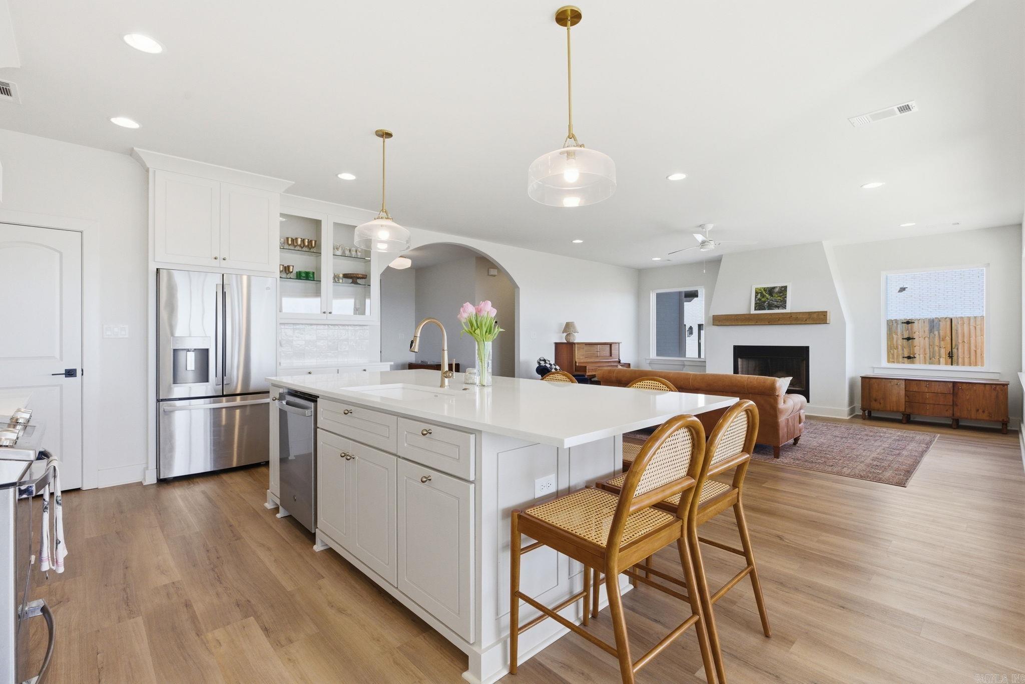 LAKEVIEW WEST - Residential