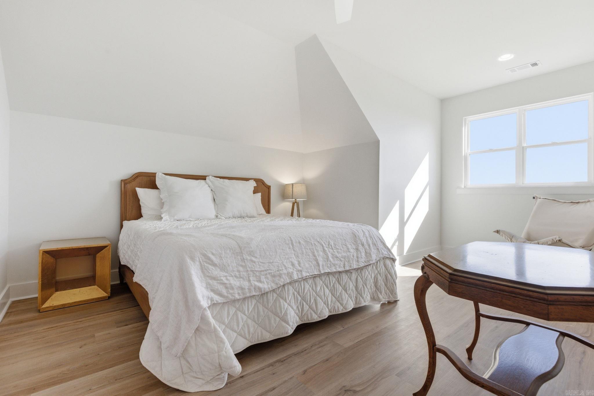 LAKEVIEW WEST - Residential