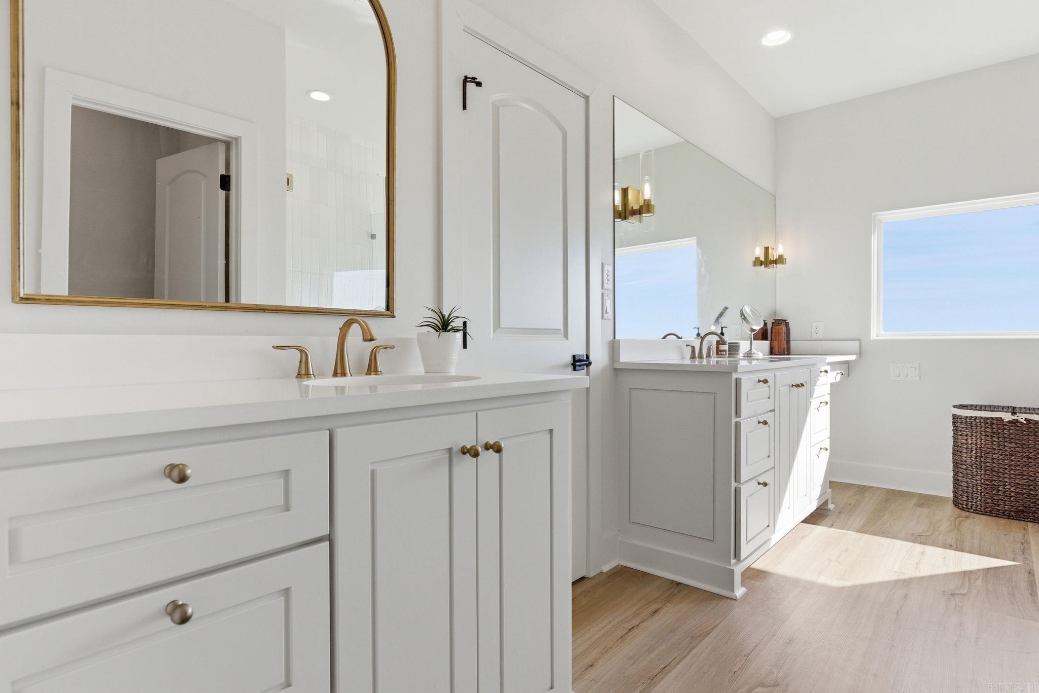 LAKEVIEW WEST - Residential