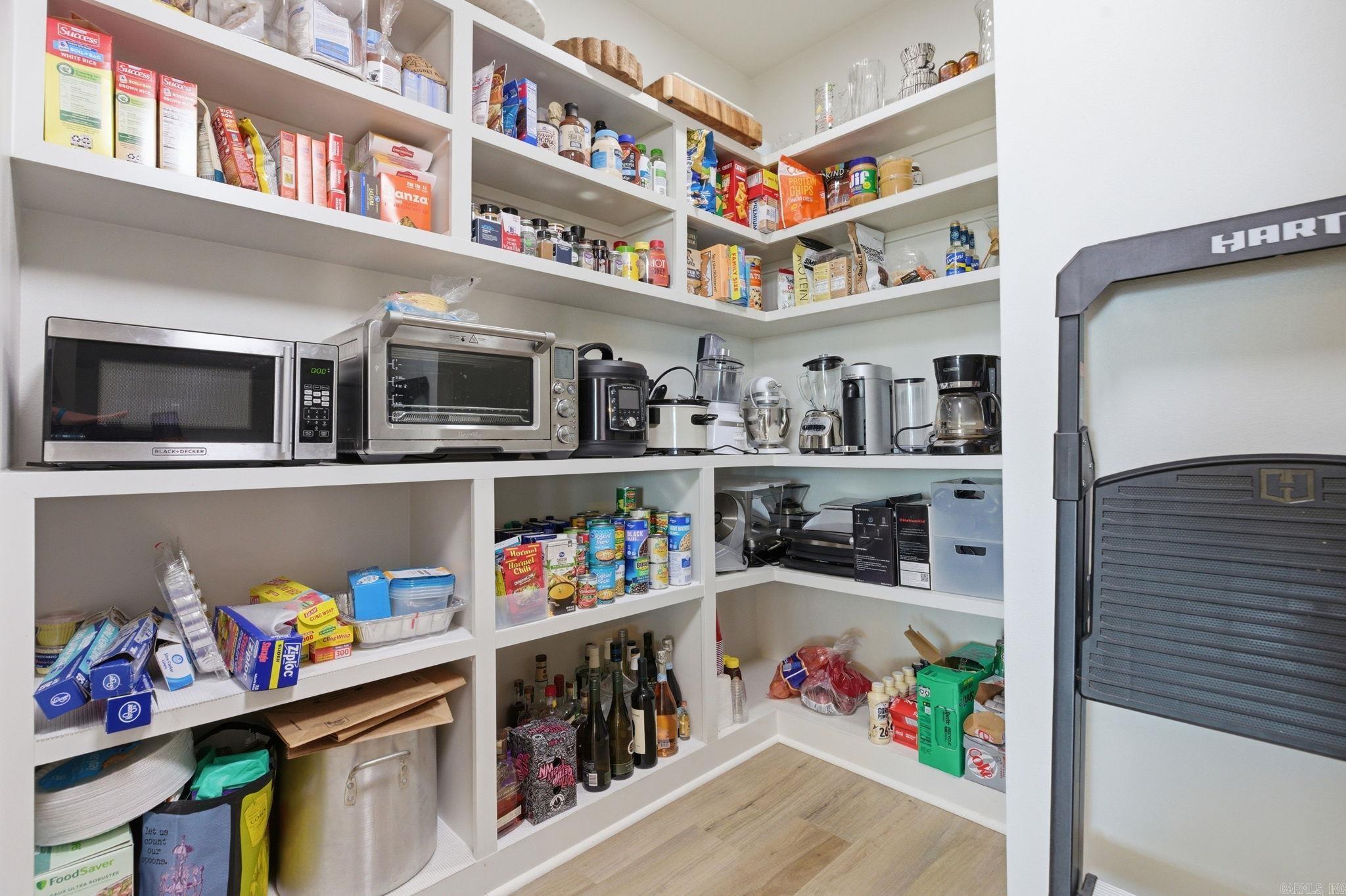 LAKEVIEW WEST - Residential