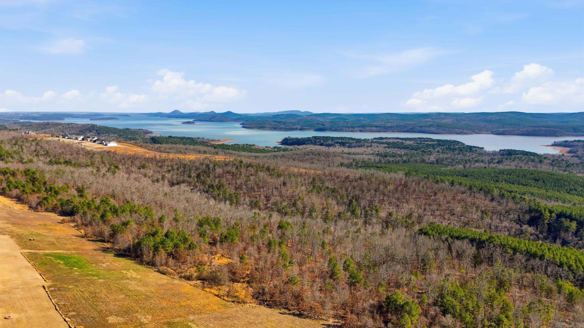 LAKEVIEW WEST - Residential