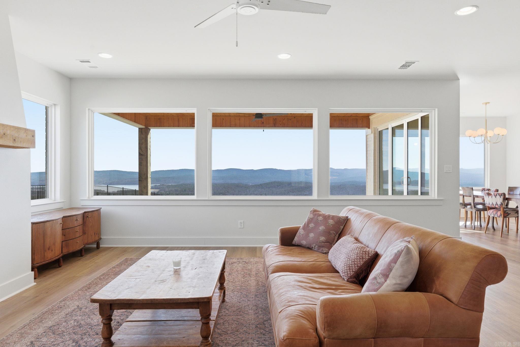 LAKEVIEW WEST - Residential