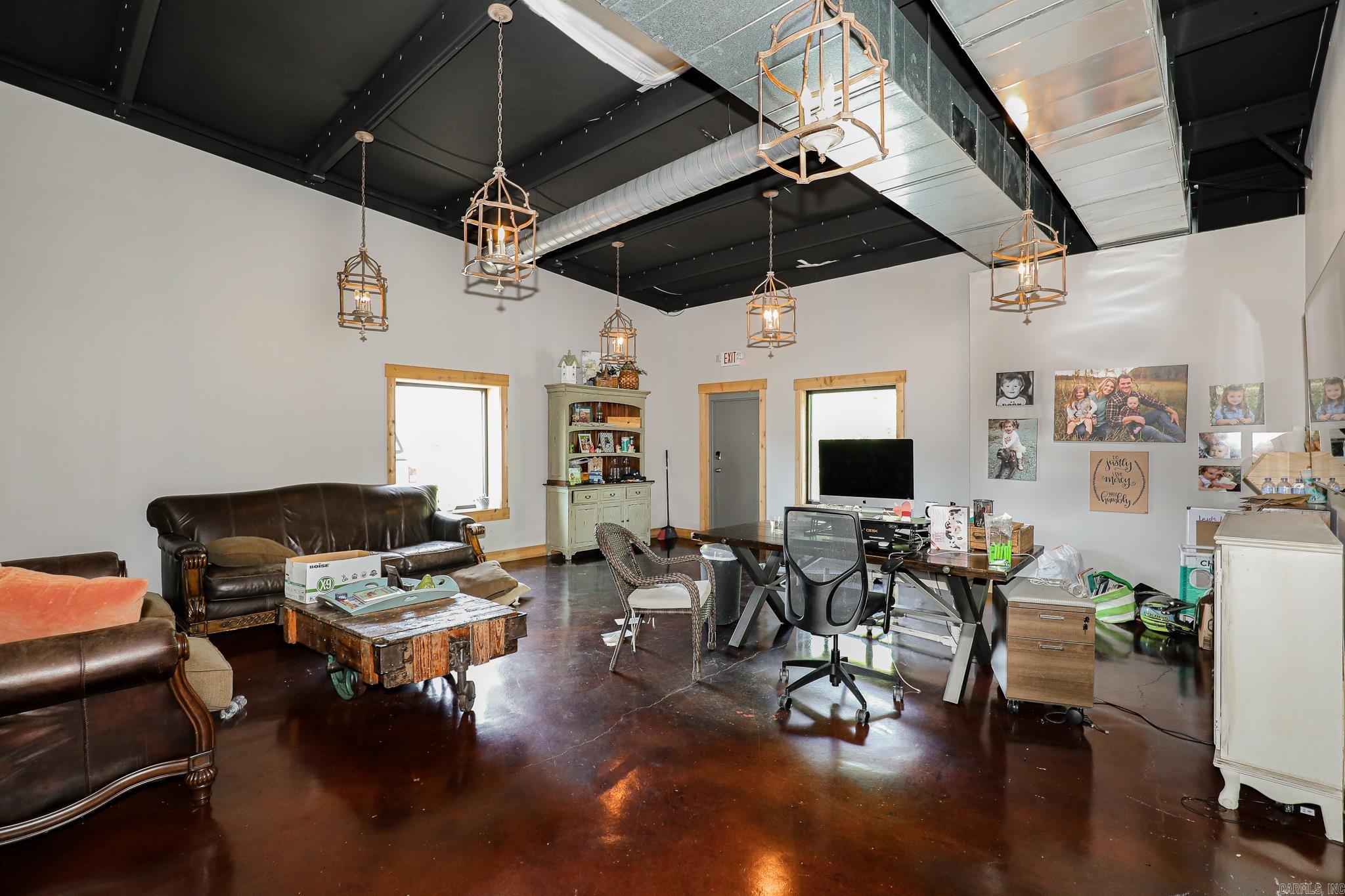 Metes & Bounds - Commercial Sale