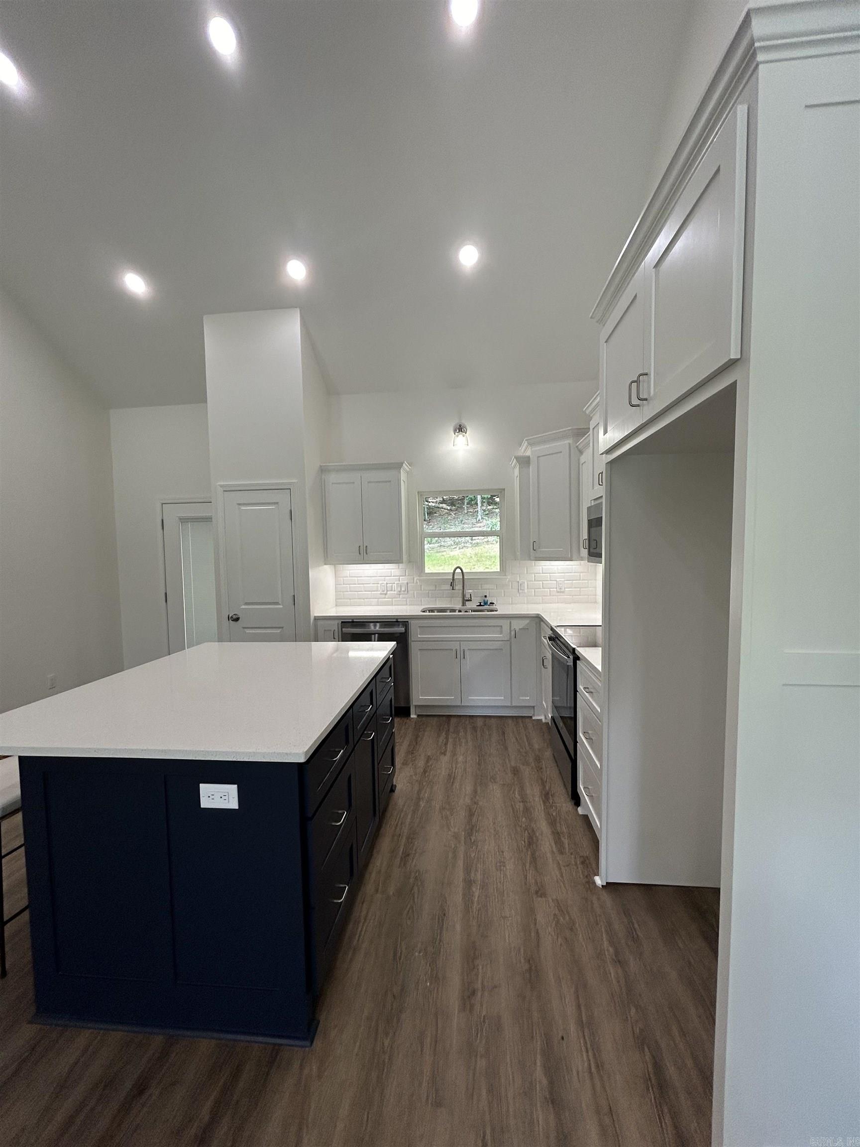 Diamondhead P1 - Residential Lease