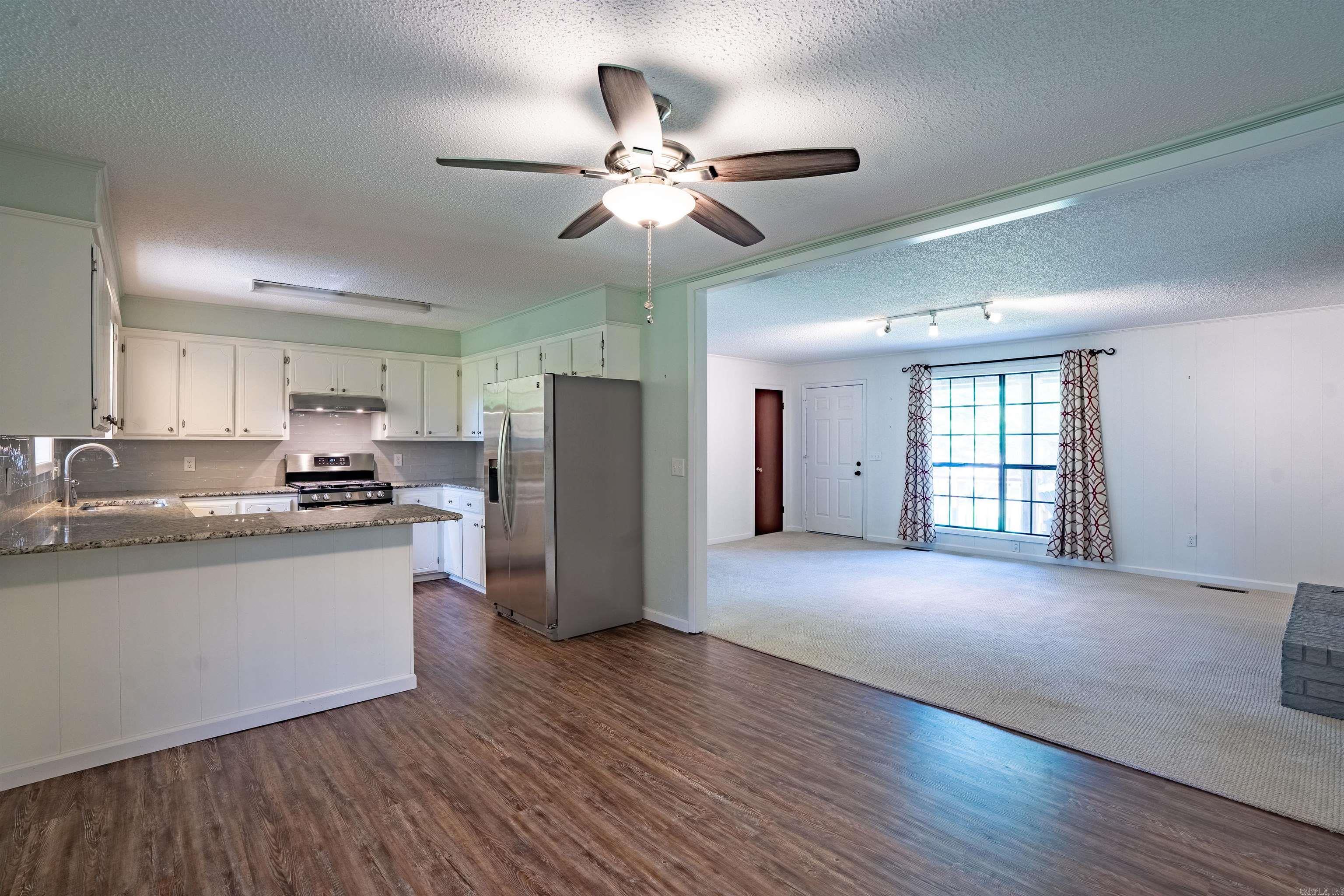 Lakeshore Heights - Residential