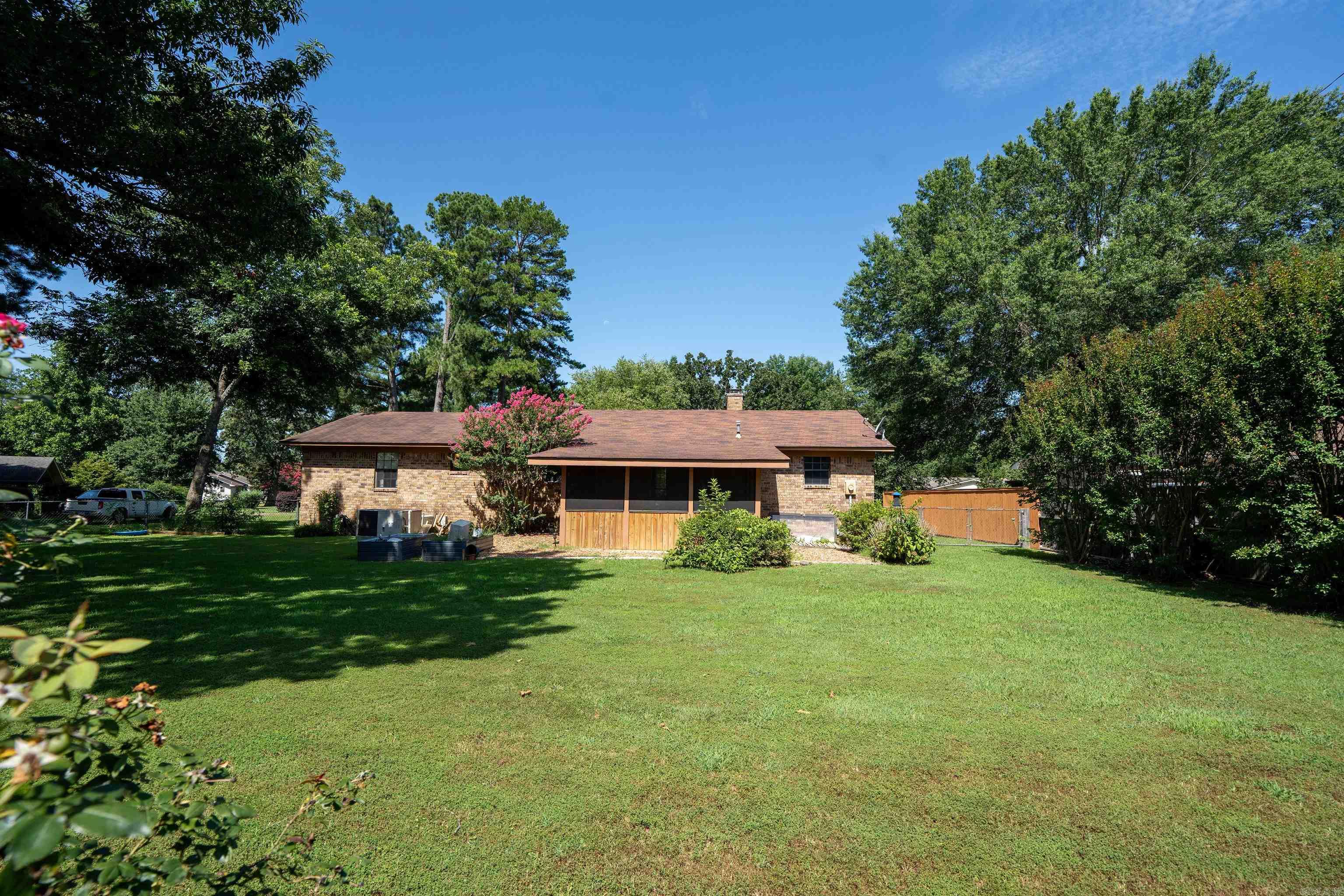 Lakeshore Heights - Residential