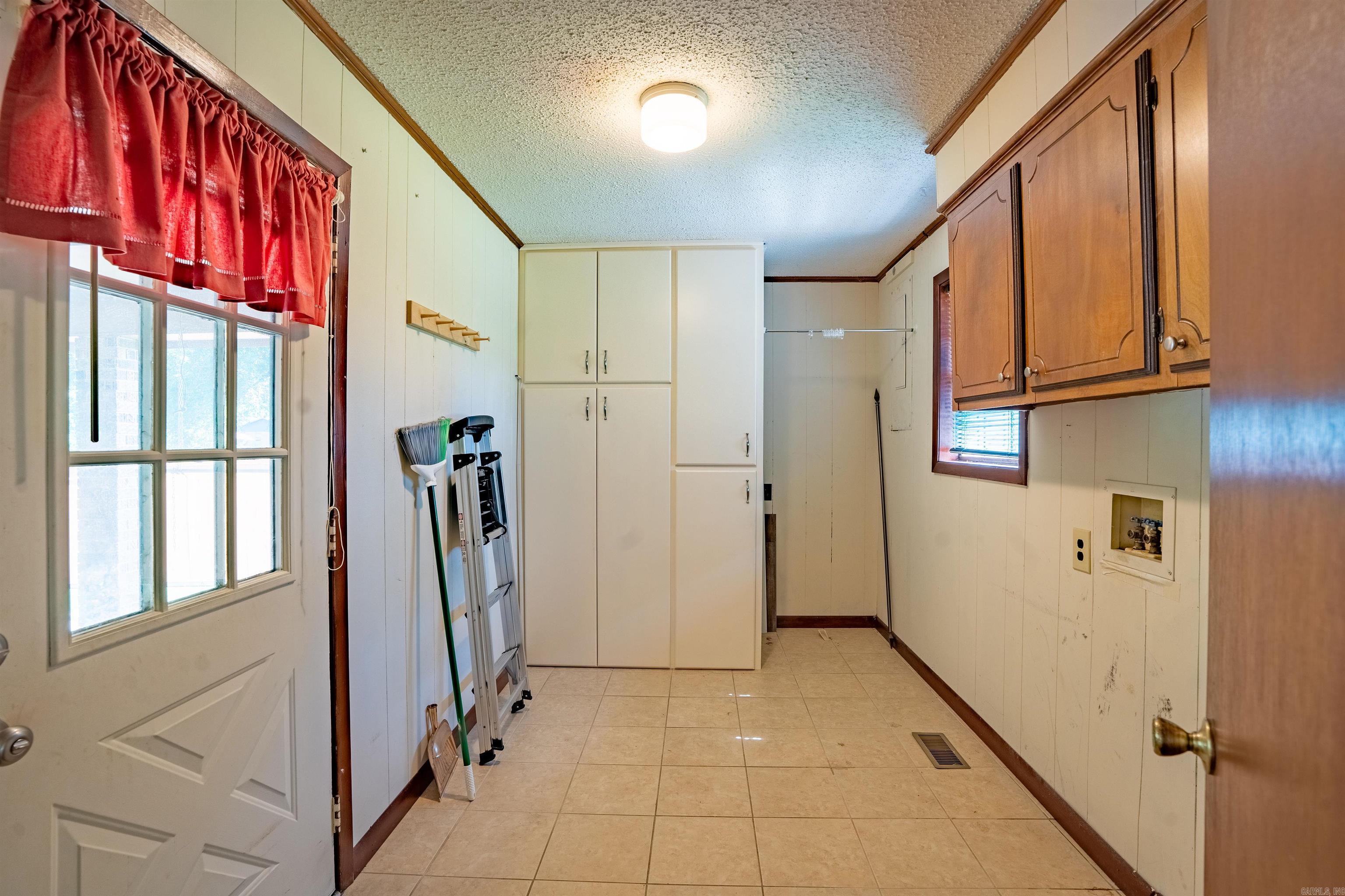 Lakeshore Heights - Residential