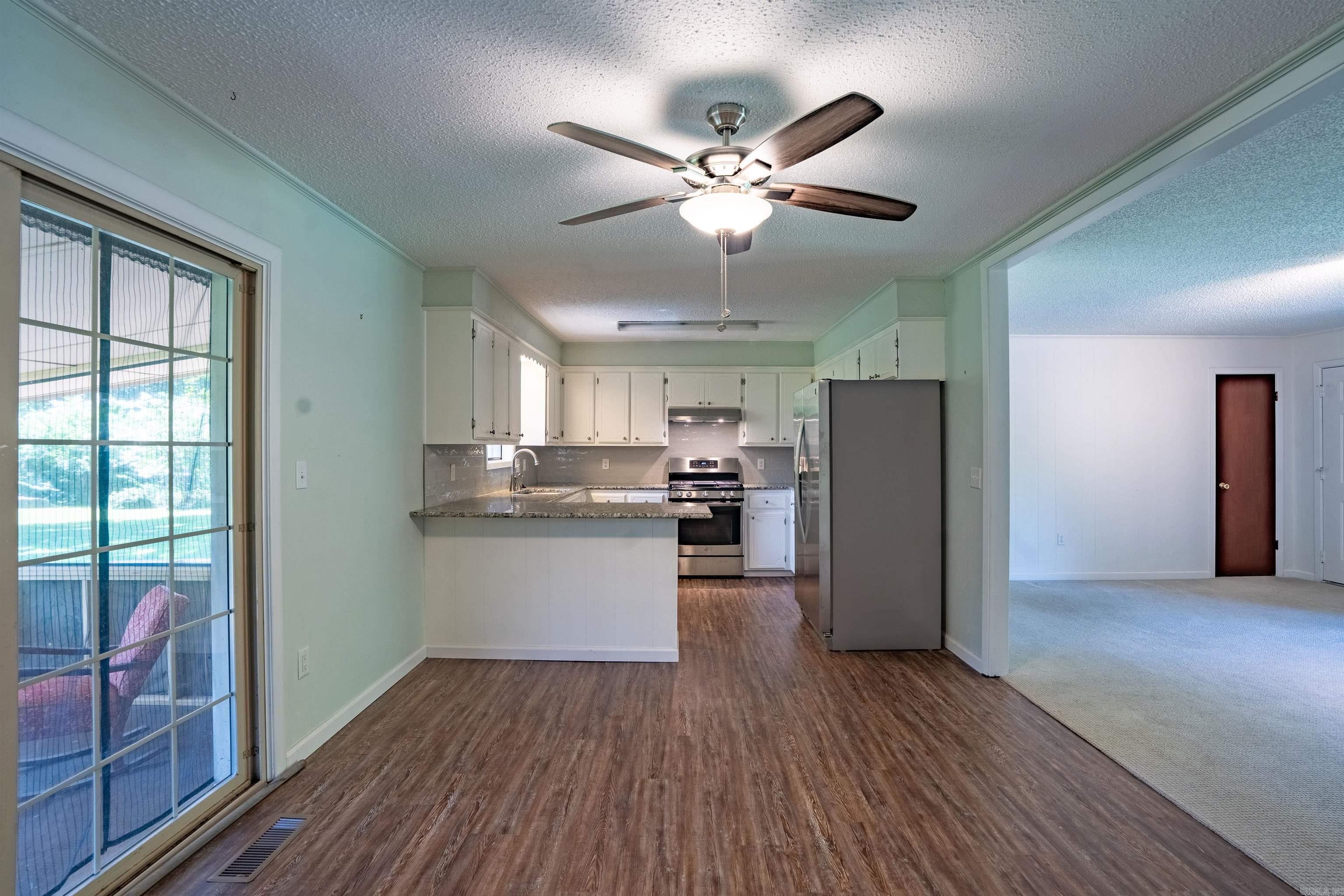 Lakeshore Heights - Residential