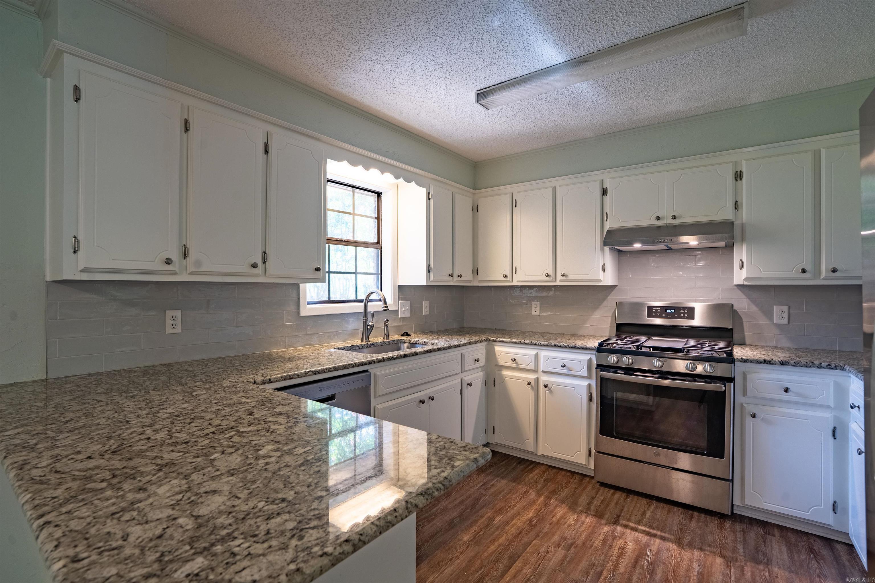 Lakeshore Heights - Residential