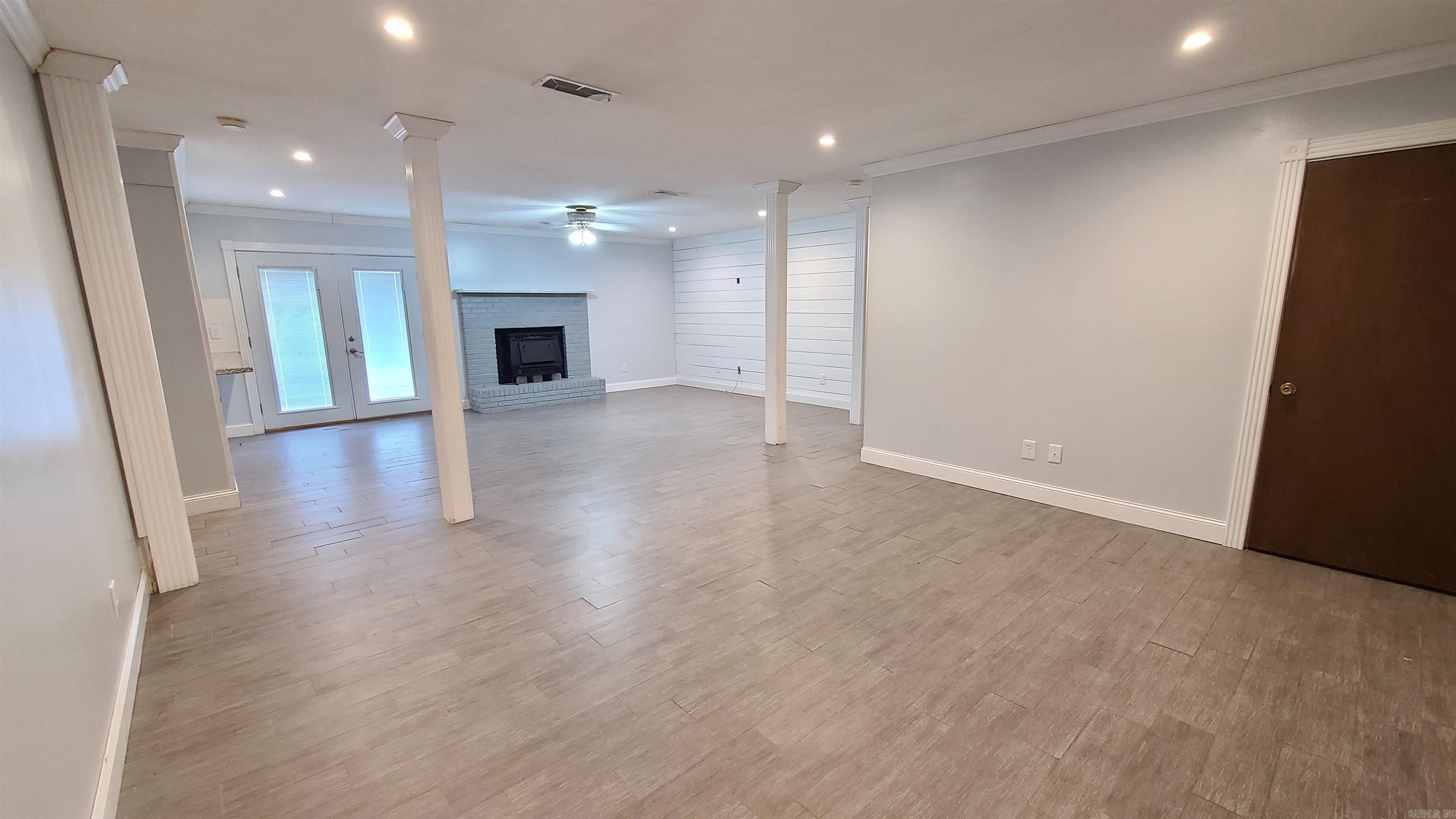 Stonewall - Residential Lease