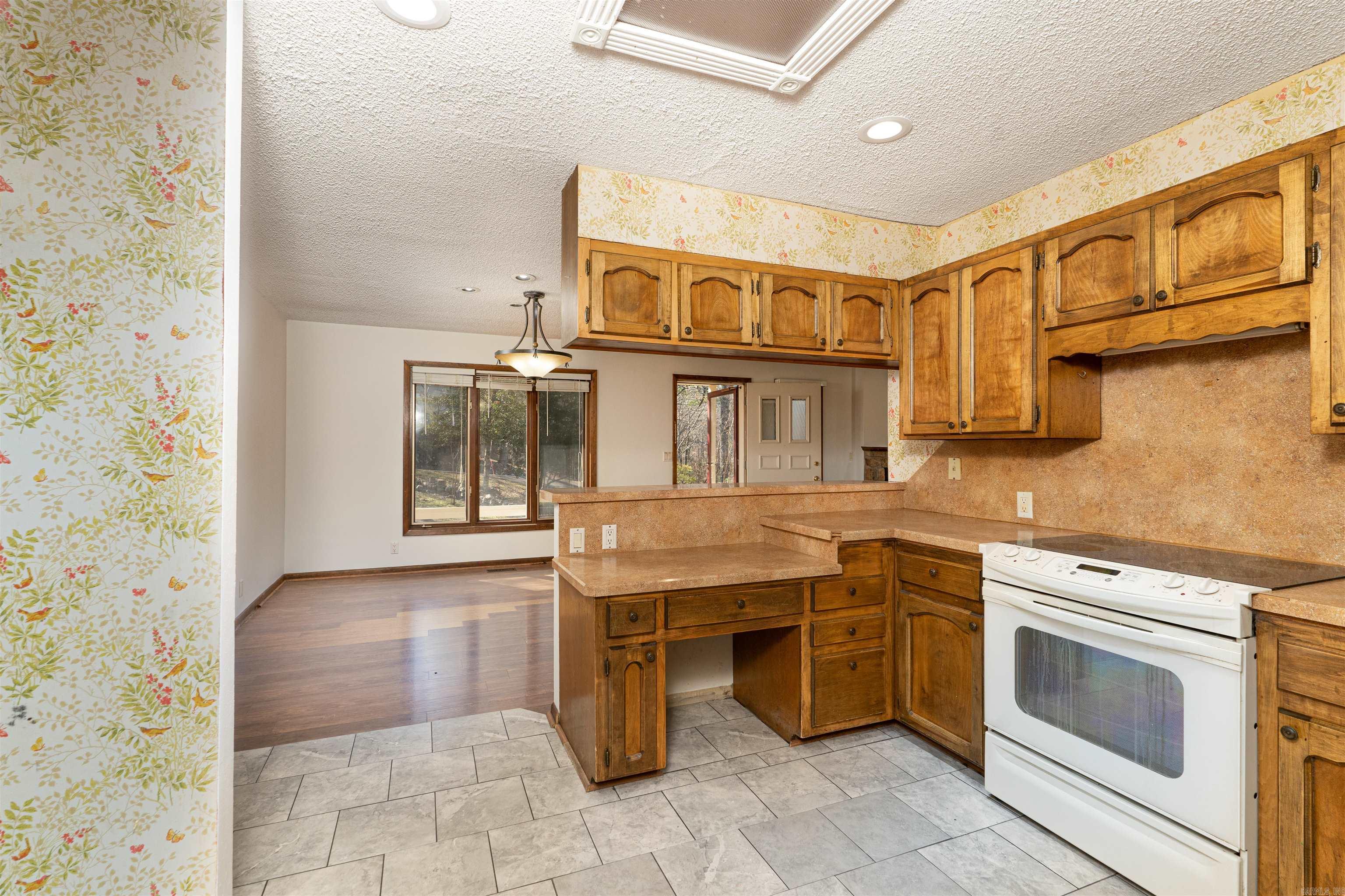 Gerona - Residential